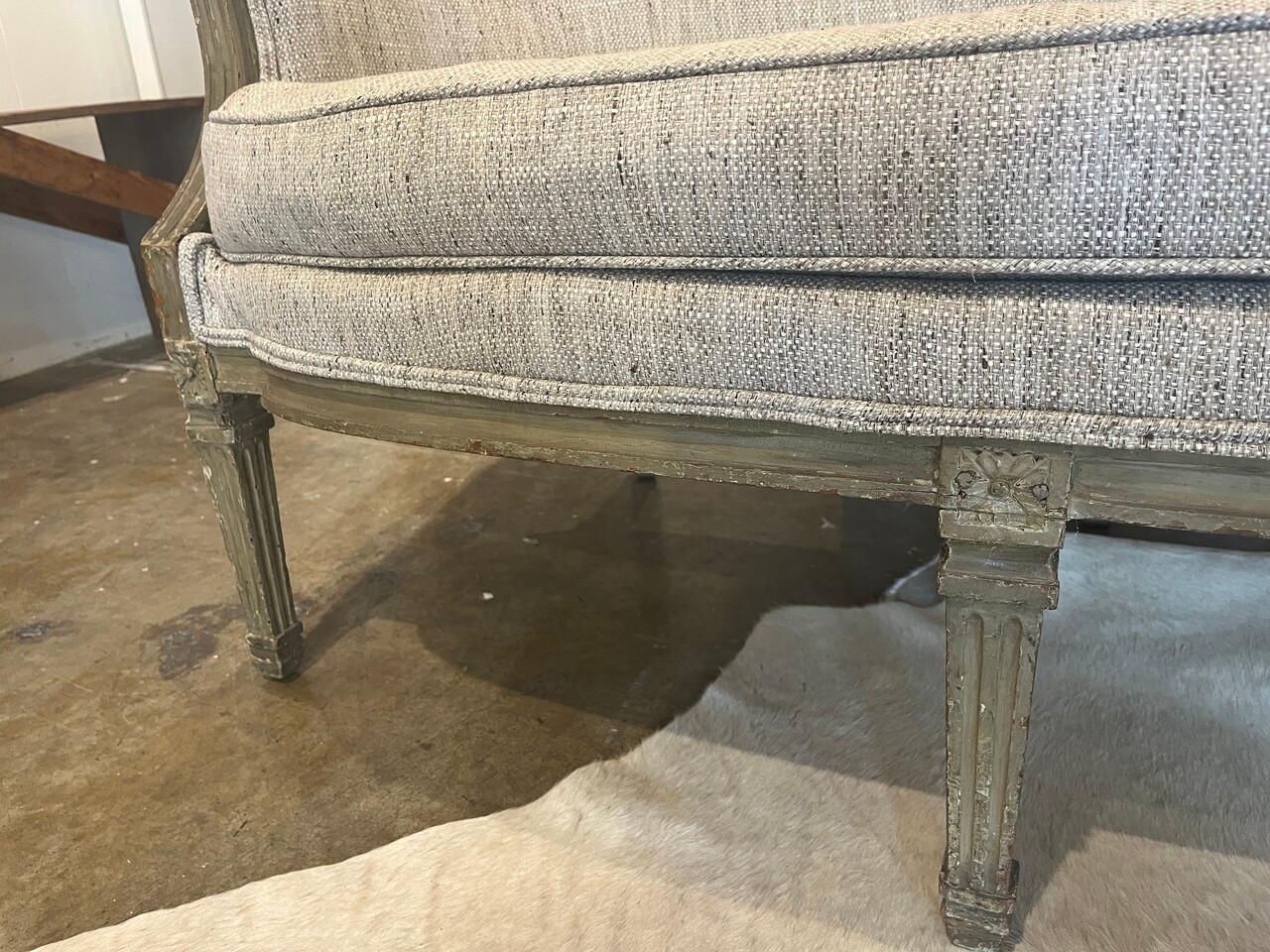 19th Century Louis XV French Settee In Good Condition For Sale In Houston, TX