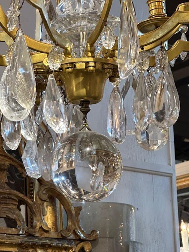 Lampadario Luigi XV del XIX secolo in bronzo dorato e cristallo di rocca in vendita 3