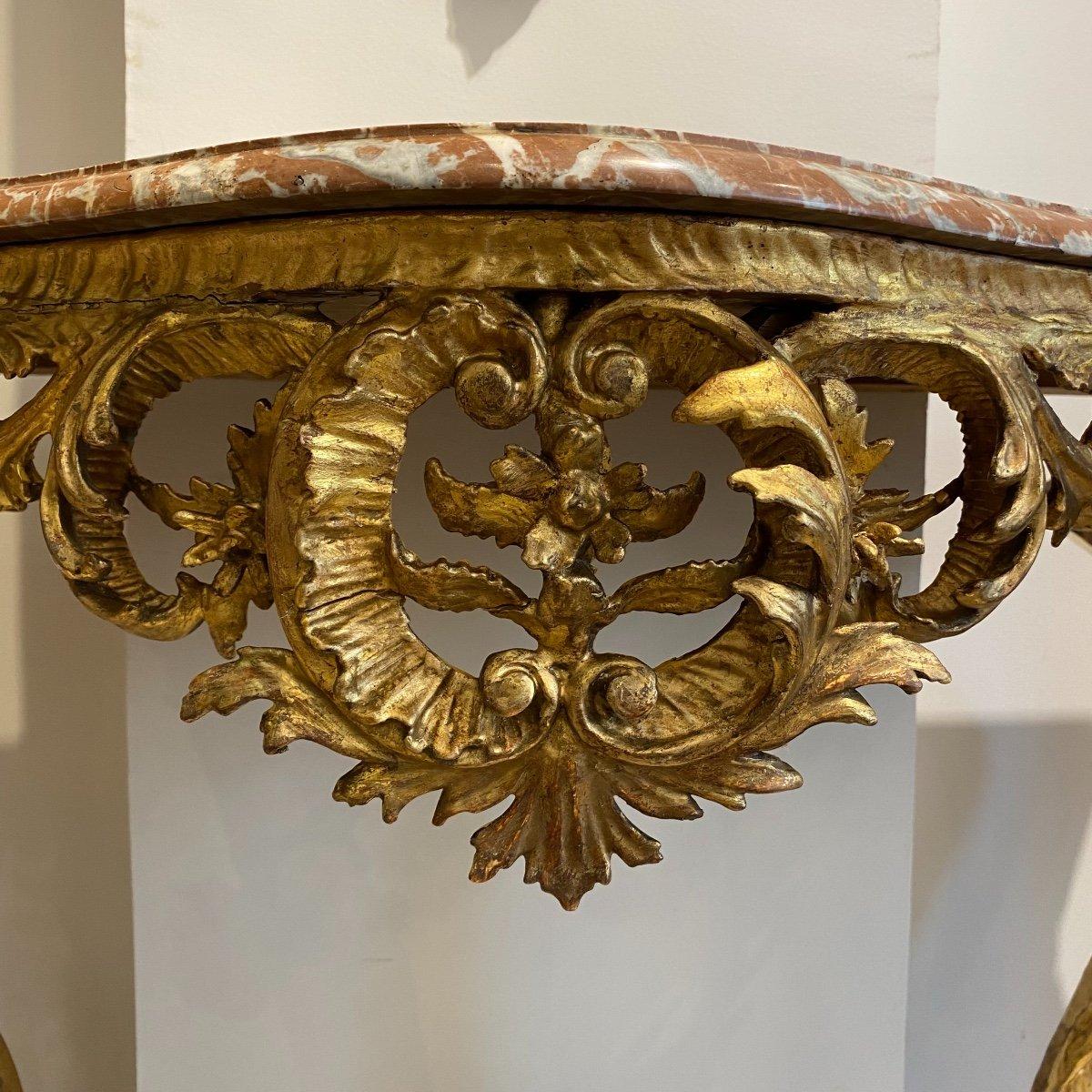 19. Jahrhundert Louis XV vergoldetes Wood Wood Konsolentisch mit Marmorplatte (Italienisch) im Angebot
