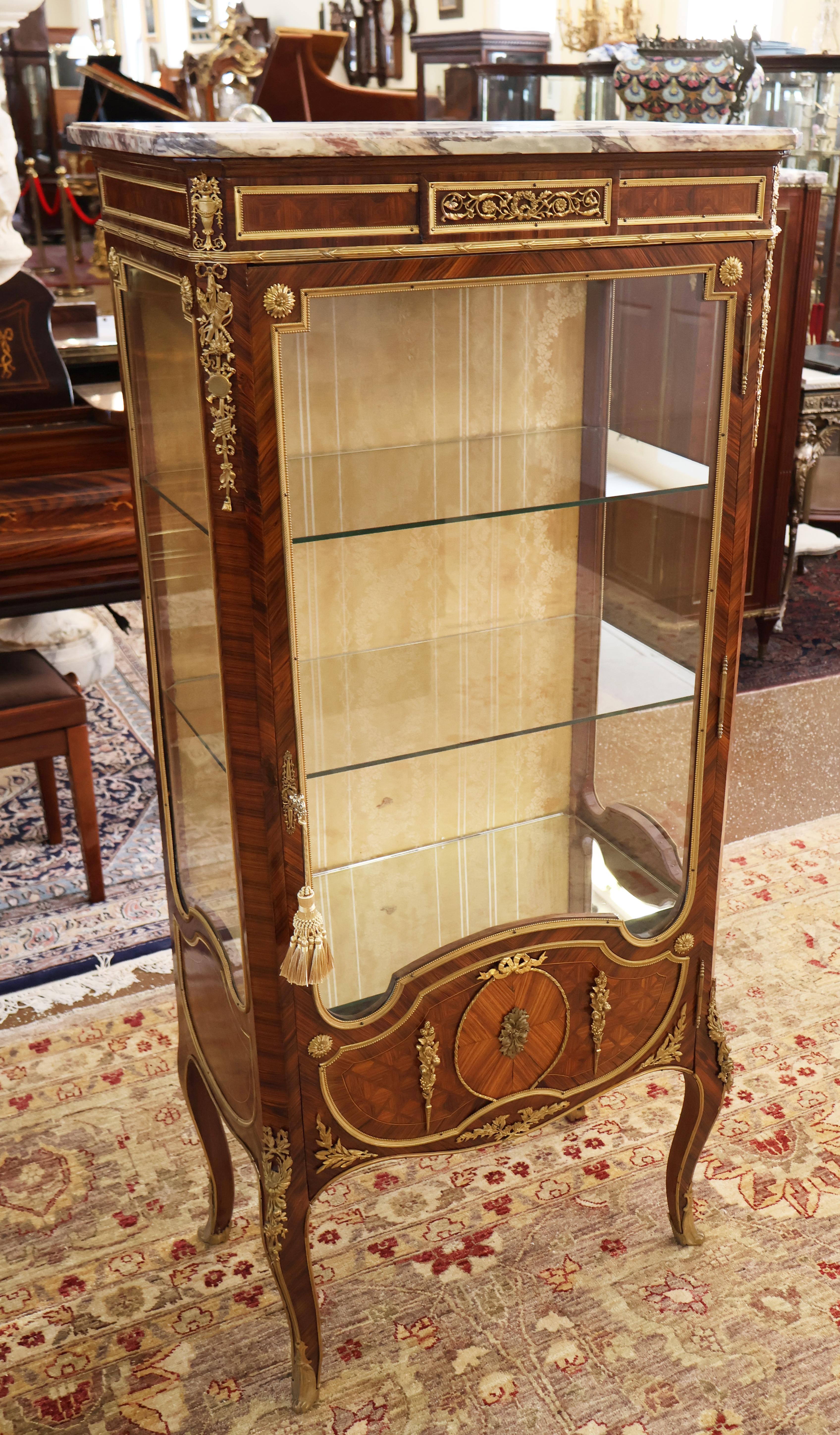 French 19th Century Louis XV Marble Top Kingwood Vitrine Attributed to Paul Sormani For Sale