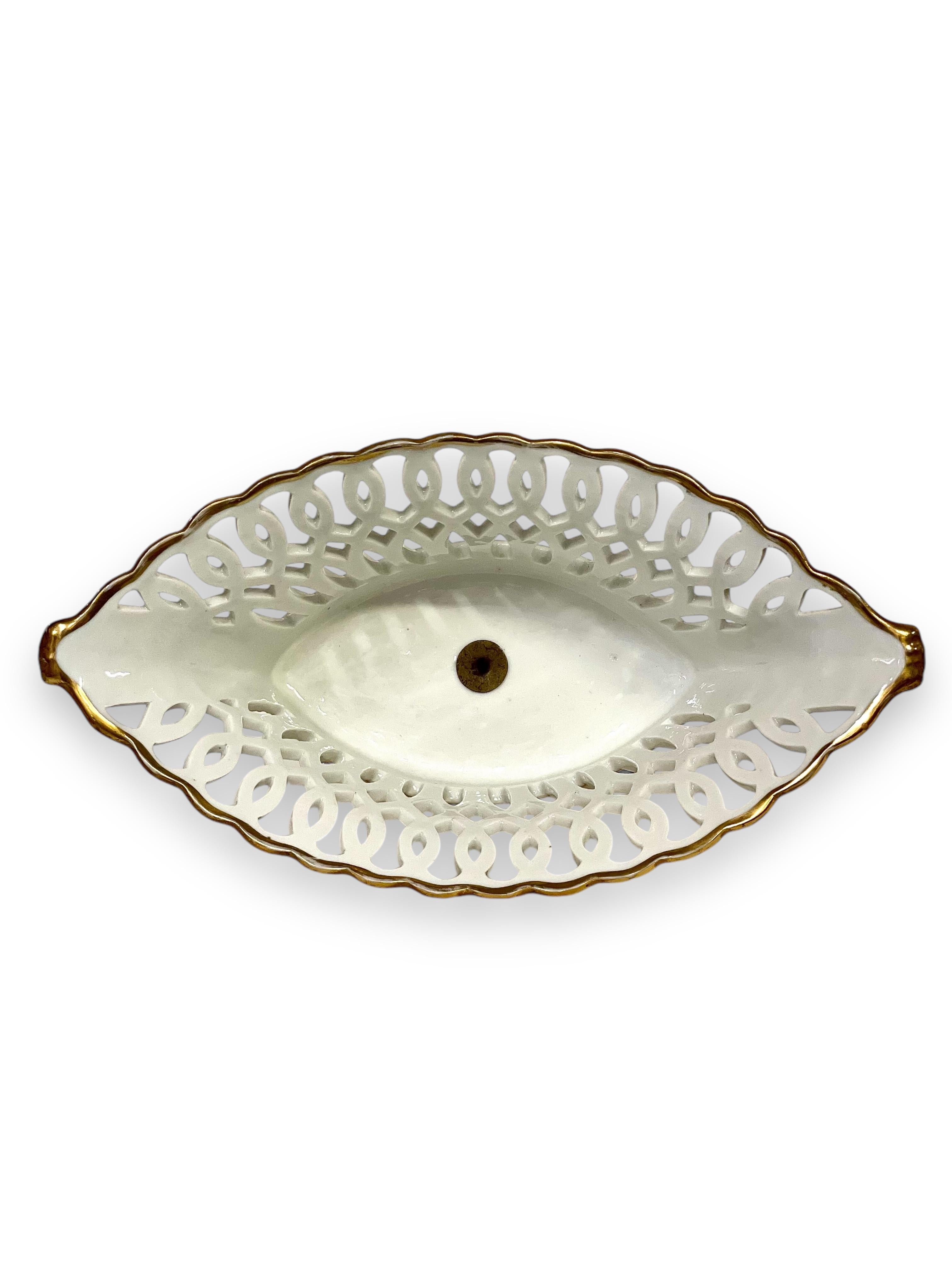 Louis XV Style Porcelain Openwork Fruit Basket, 19th Century For Sale 1