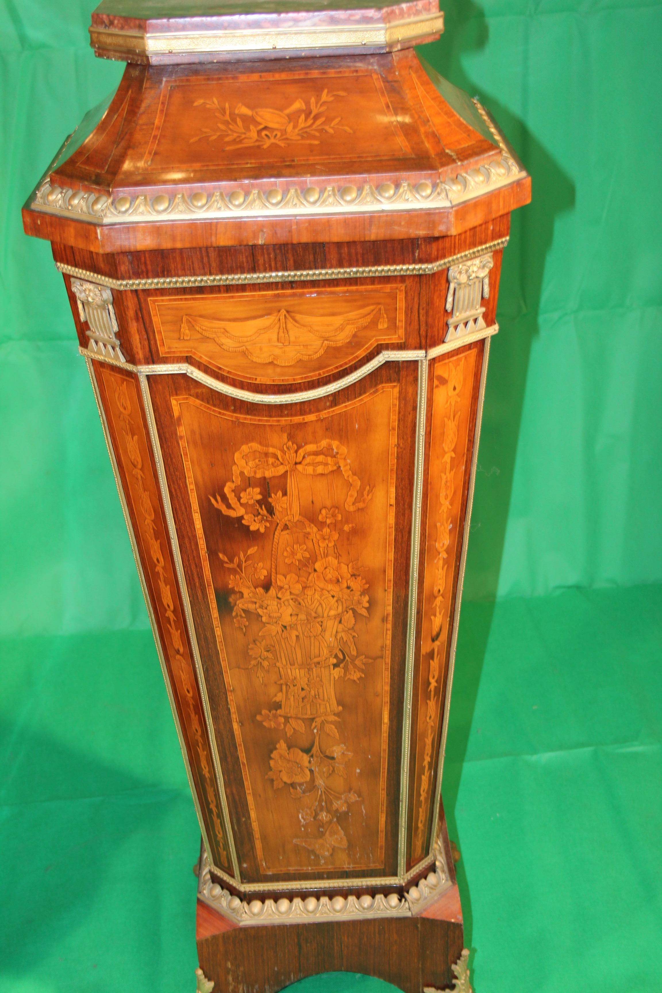 19th Century France Louis XV Pair of Columns Marquetry Inlaid Pedestals, 1880s 3