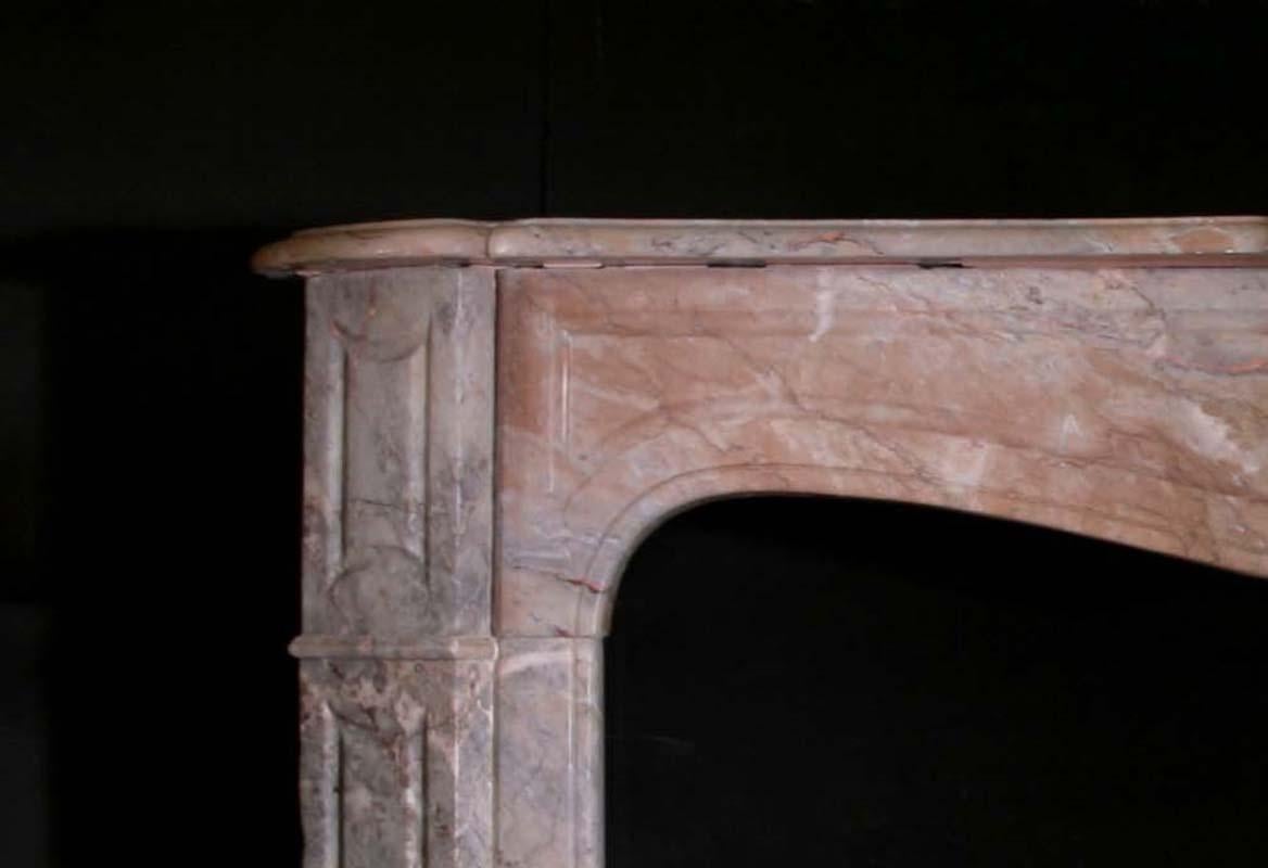 19th Century Louis XV Pompadour Style Rouge Royale Marble Mantel 'FR-Z49' In Good Condition For Sale In New York, NY