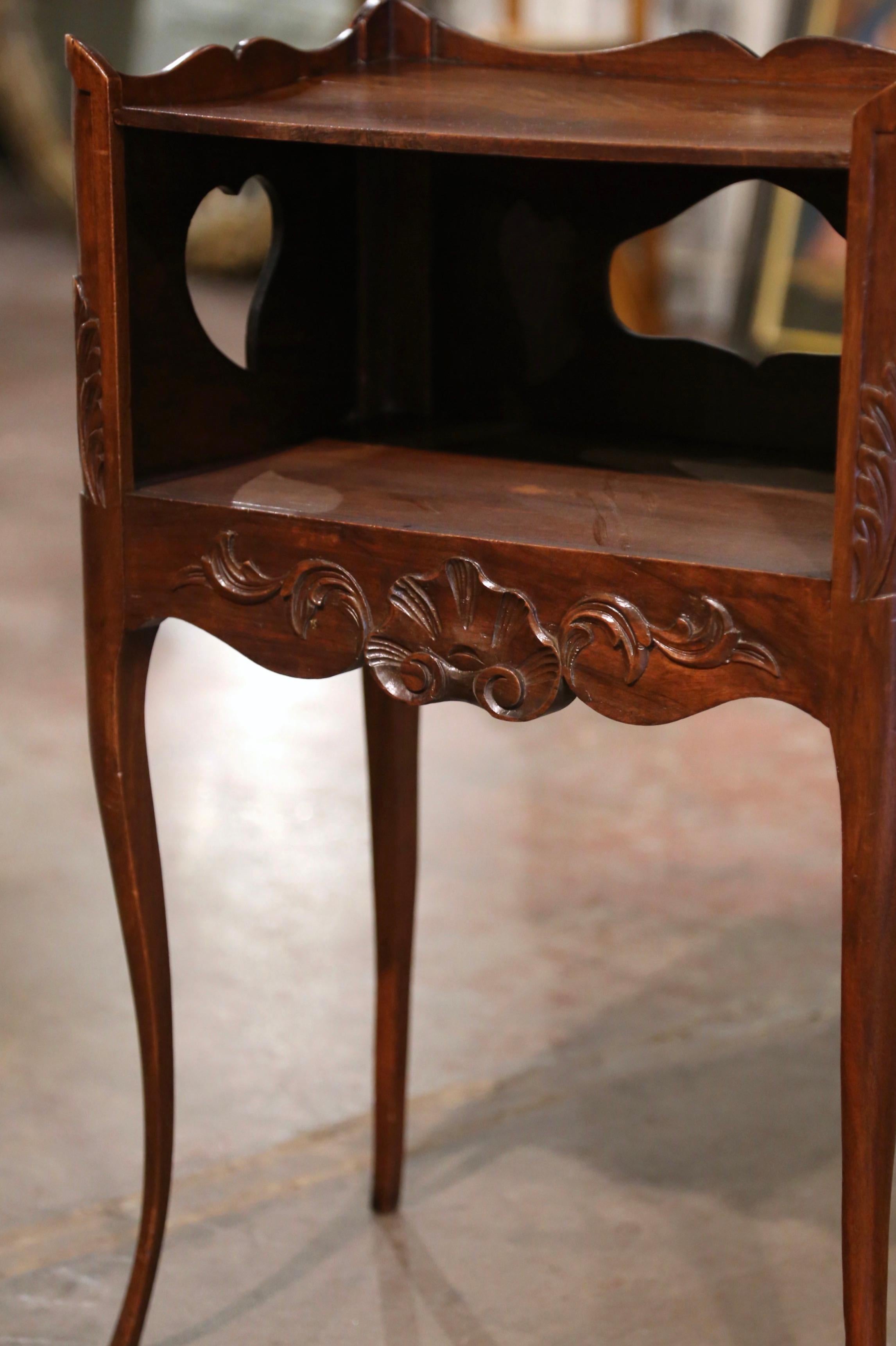 19th Century Louis XV Provencal Walnut Bedside Table with Side Drawer In Excellent Condition In Dallas, TX