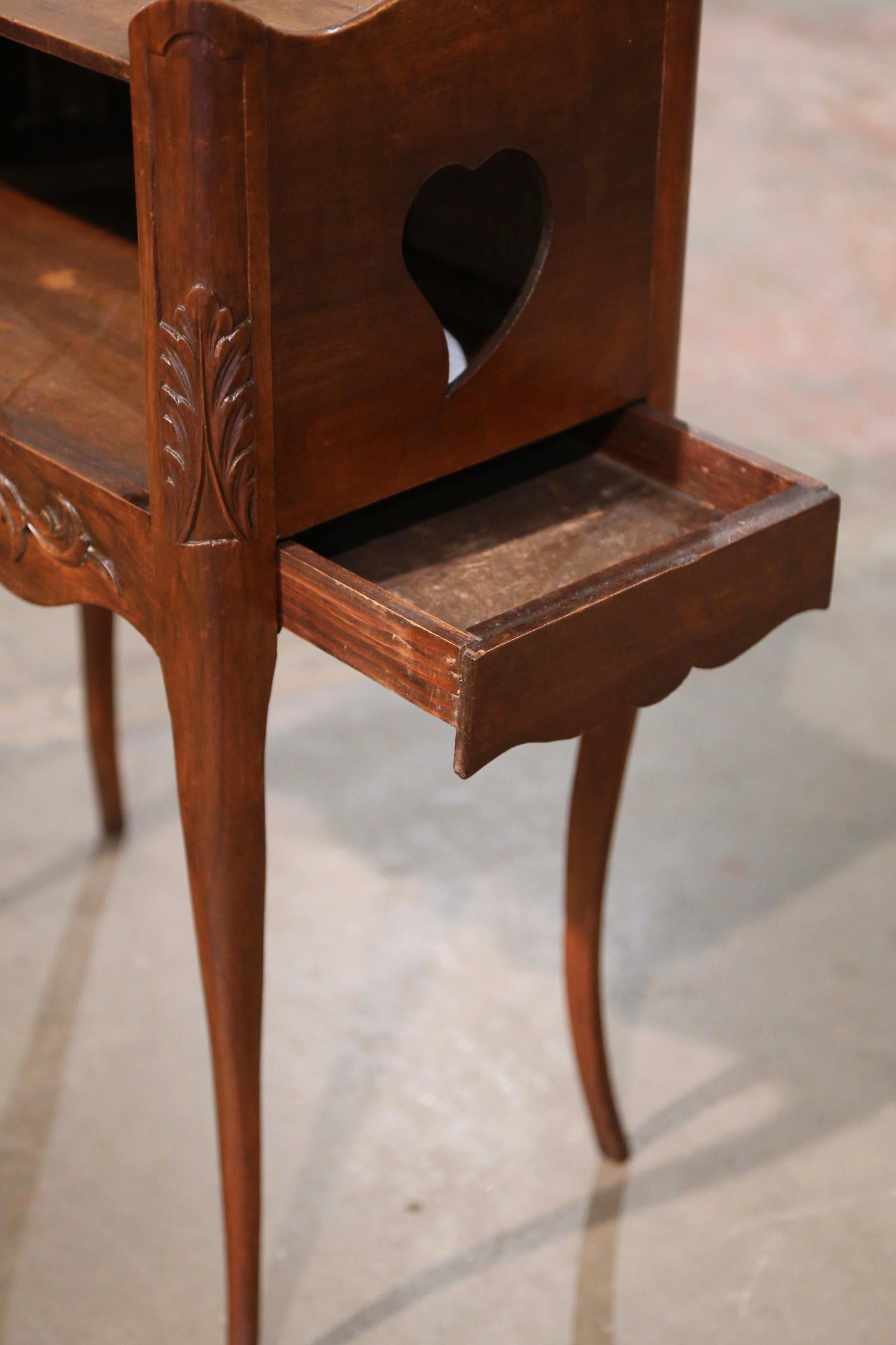 19th Century Louis XV Provencal Walnut Bedside Table with Side Drawer 3