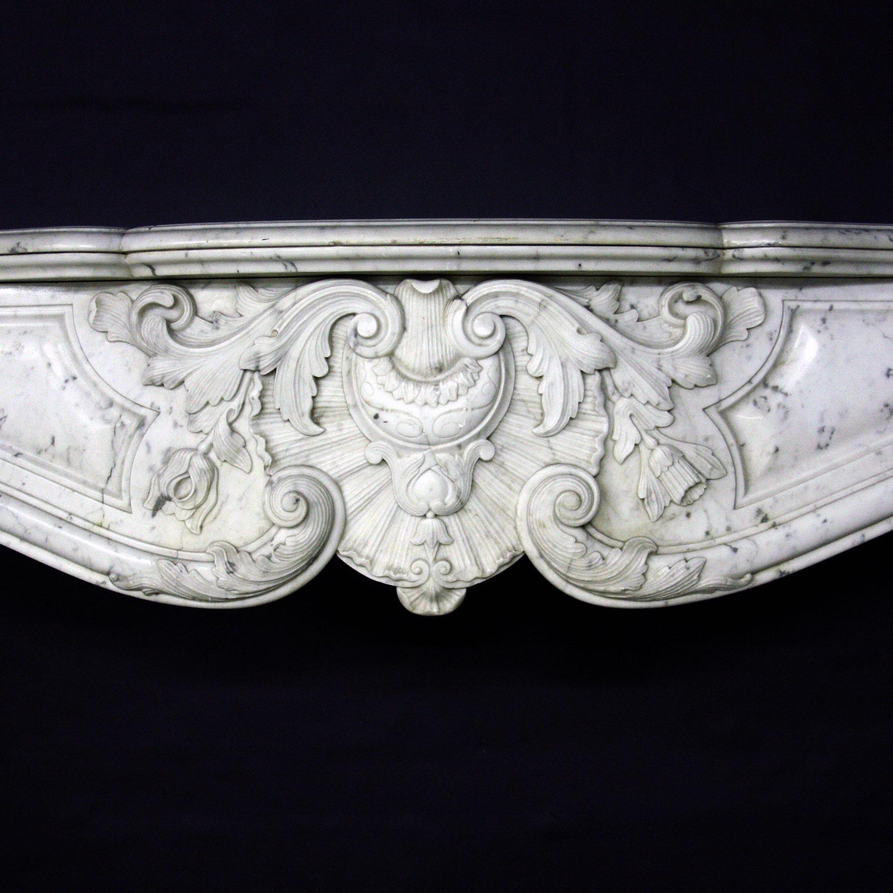 Early 19th Century 19th Century Louis XV Sicilian Marble Chimneypiece For Sale