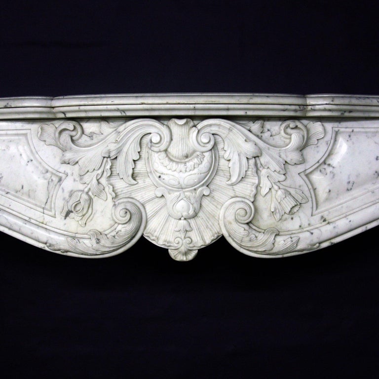 19th Century Louis XV Sicilian Marble Chimneypiece For Sale at 1stDibs
