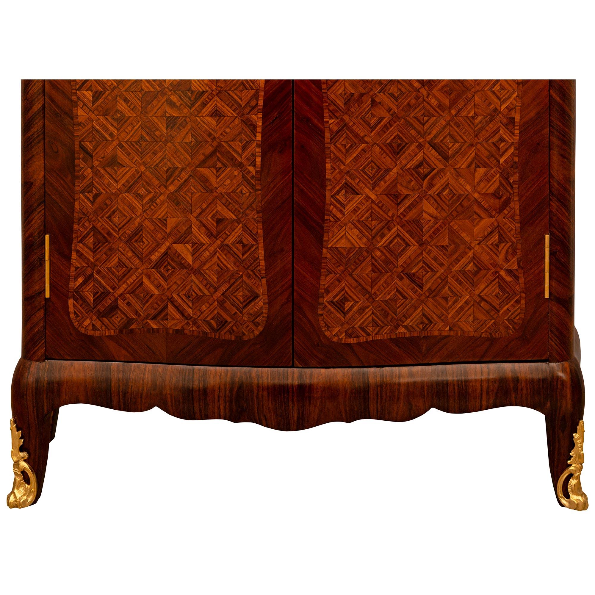 19th century Louis XV st. Kingwood and Rouge Royal marble cabinets For Sale 2