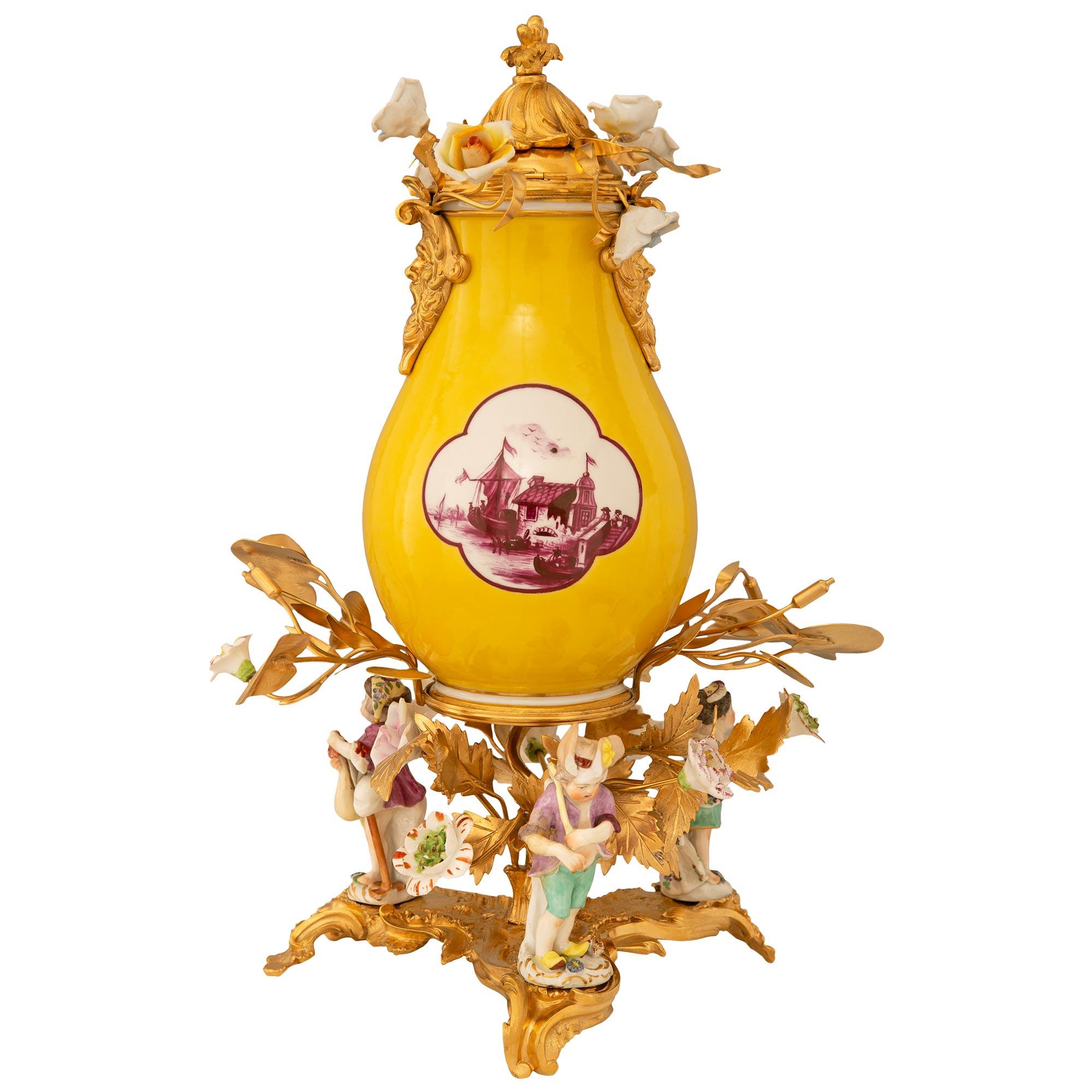 Fontaine de table en porcelaine de Meissen et orfèvrerie du 19ème siècle de style Louis XV en vente 5
