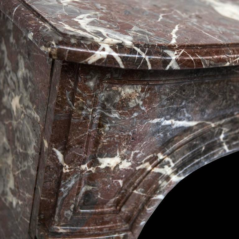 19th Century, Louis XV Style Antique Fireplace Mantel in Rouge Royal Marble In Good Condition For Sale In London, GB