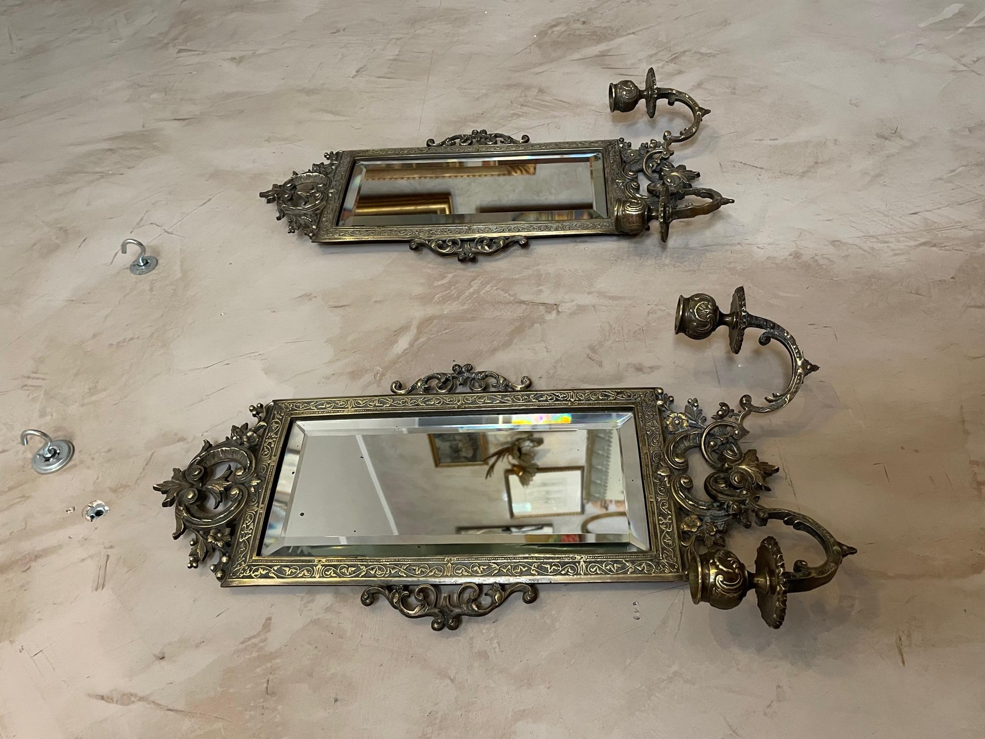 French 19th century Louis XV style Bronze Candle Holder Mirror For Sale