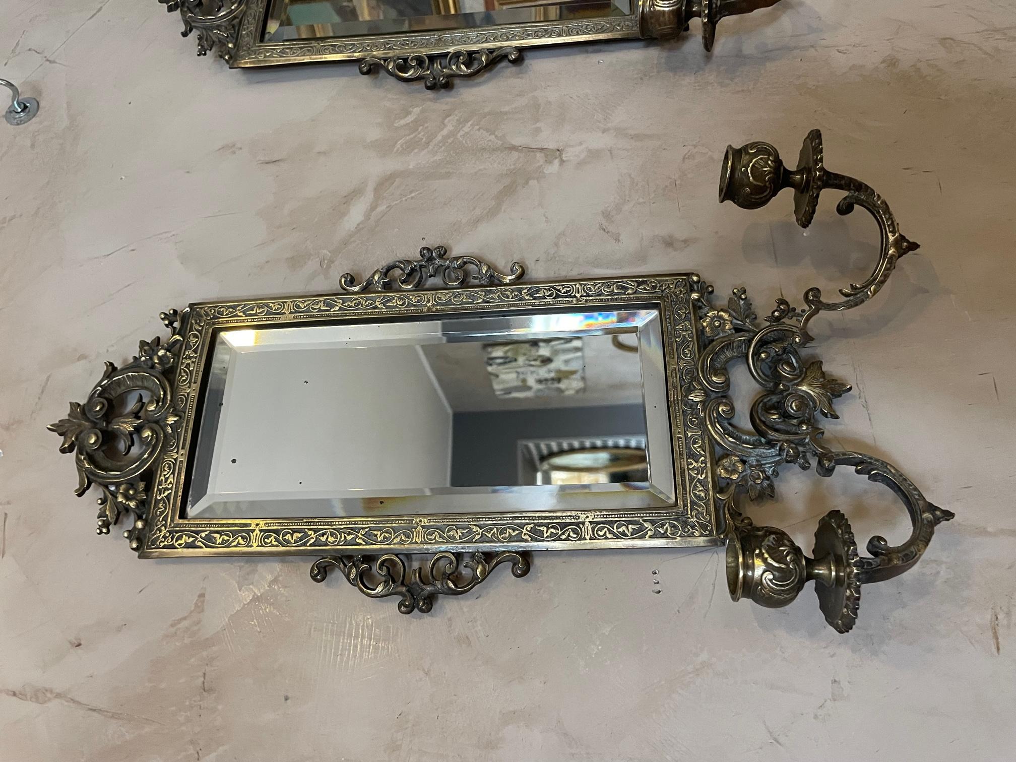 19th century Louis XV style Bronze Candle Holder Mirror In Good Condition For Sale In LEGNY, FR