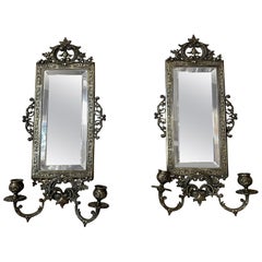 Miroir bougeoir en bronze de style Louis XV du 19e siècle