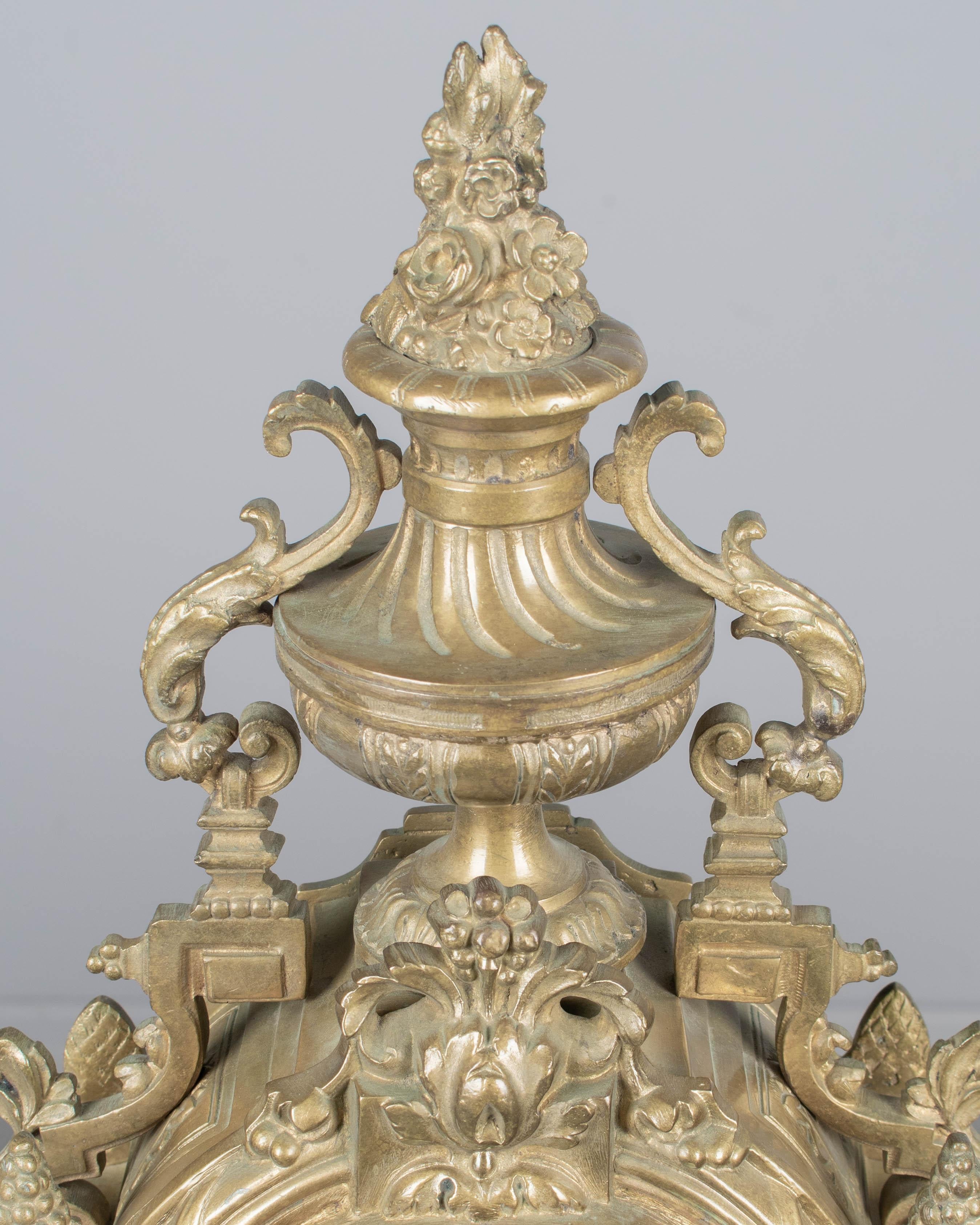 19th Century Louis XV Style Bronze Mantle Clock For Sale 7
