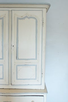 Buffet à deux corps du XIXe siècle de style Louis XV