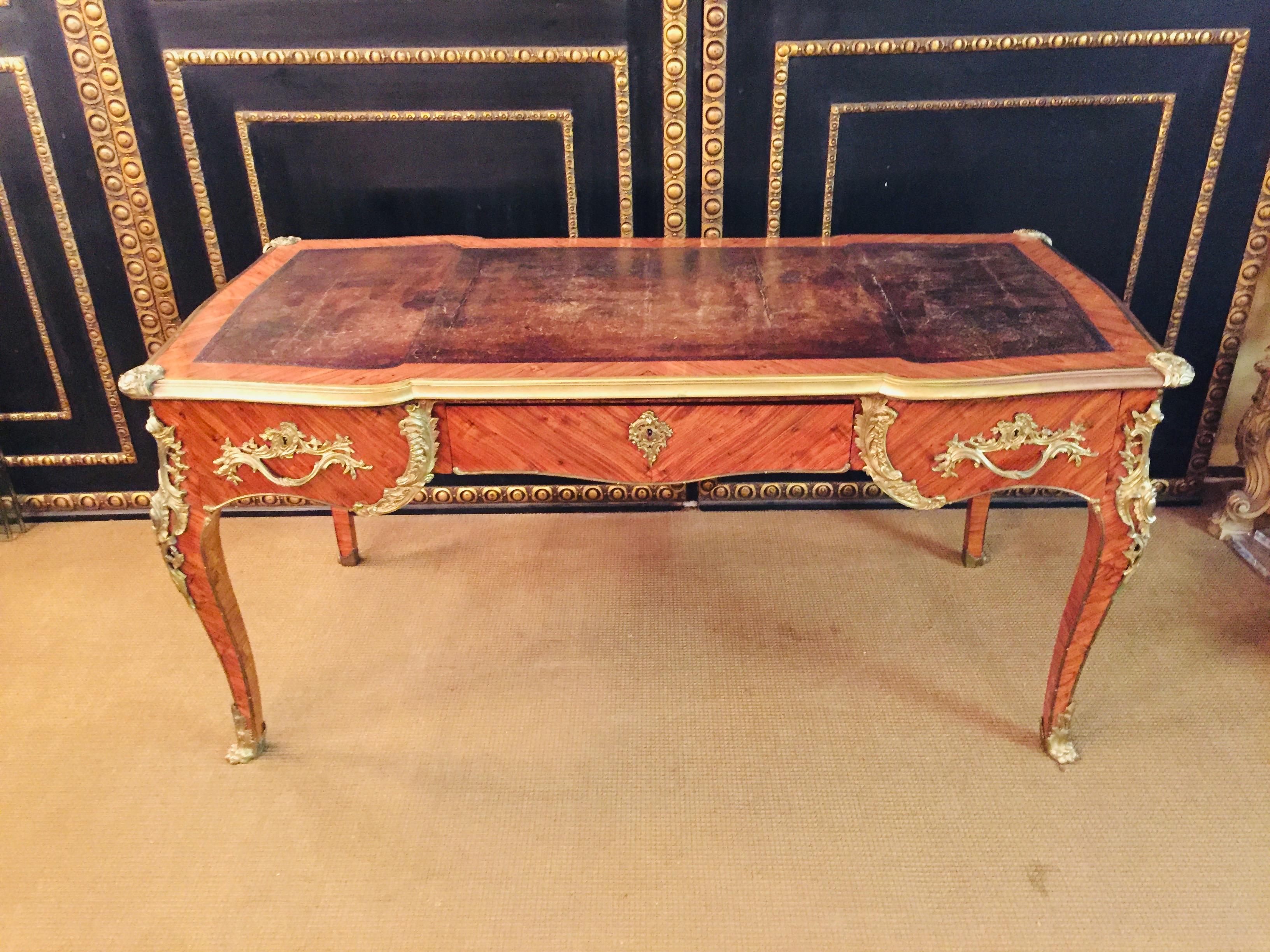 Antique 19th Century Louis XV Style Bureau Plat Writing Table Mahogany veneer For Sale 5