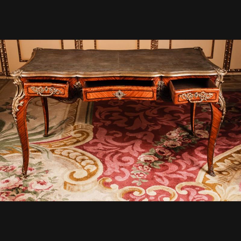 19th Century Louis XV Style Bureau Plat Writing Table 9