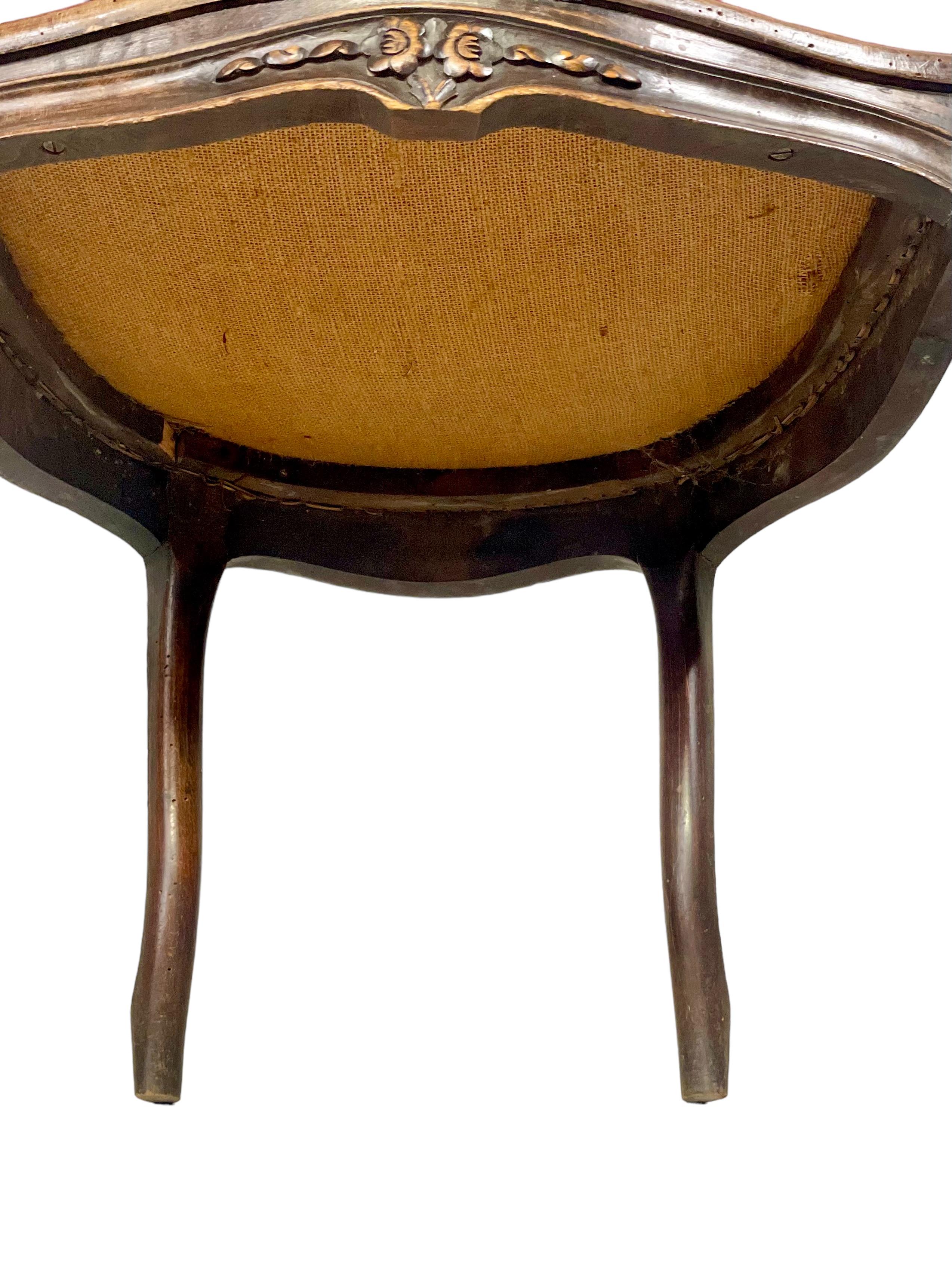 Chaise Bergère cannée de style Louis XV du 19ème siècle 7