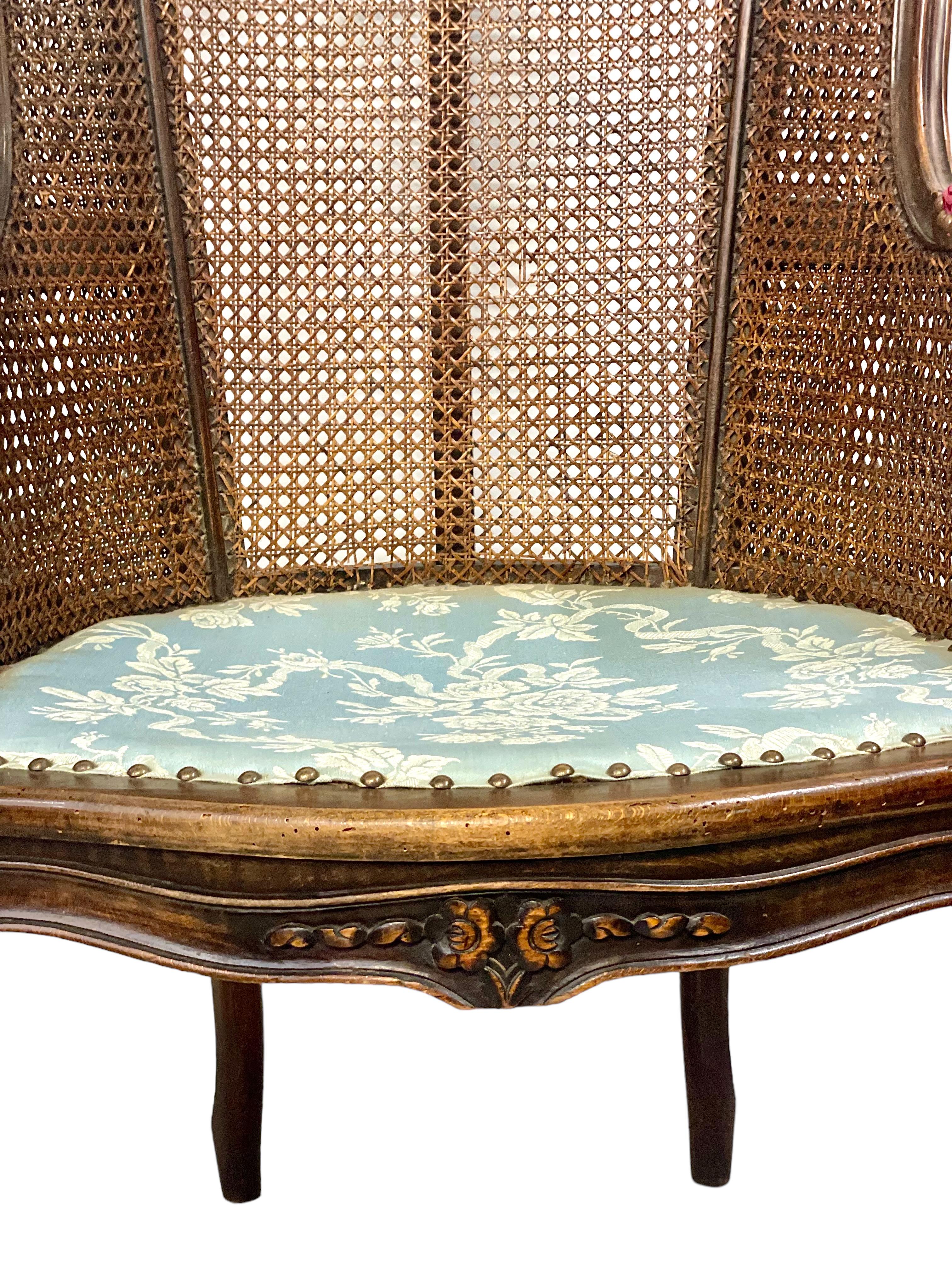 Canne Chaise Bergère cannée de style Louis XV du 19ème siècle en vente