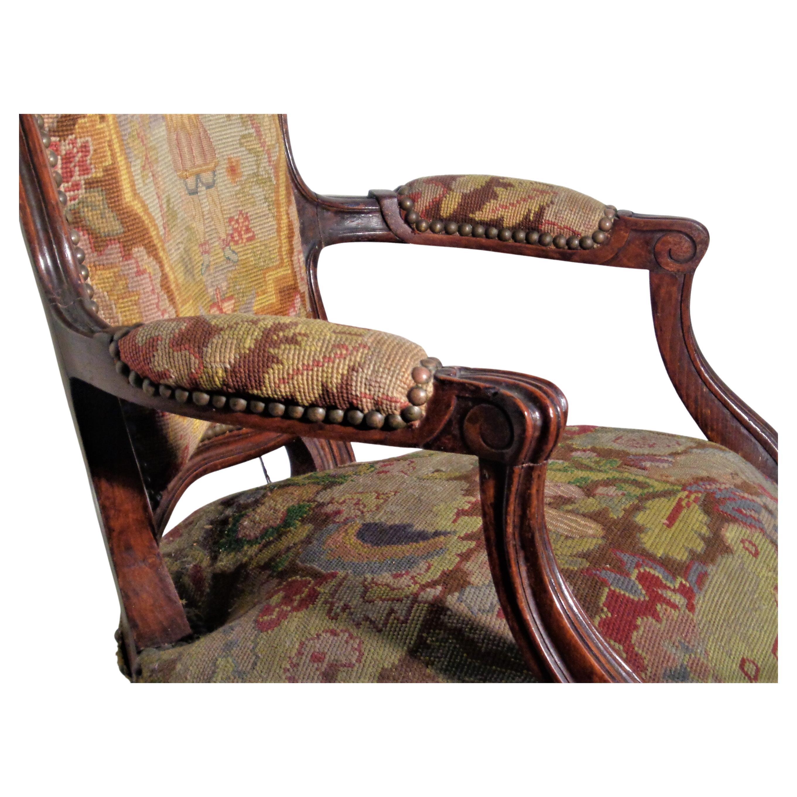 19th Century Louis XV Style Carved Beech Wood Fauteuil Grospoint Tapestry For Sale 4