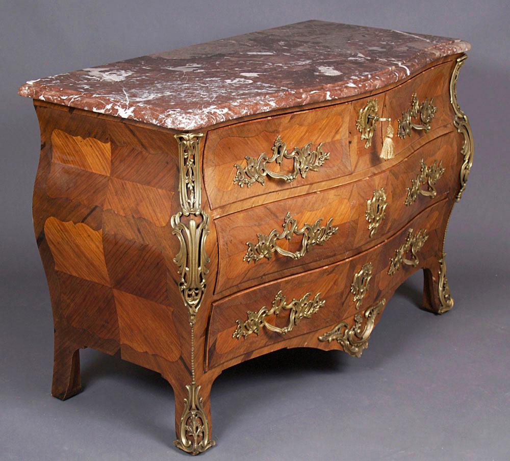 Veneer 19th Century Louis XV Style Chest of Drawers with Marble Top For Sale