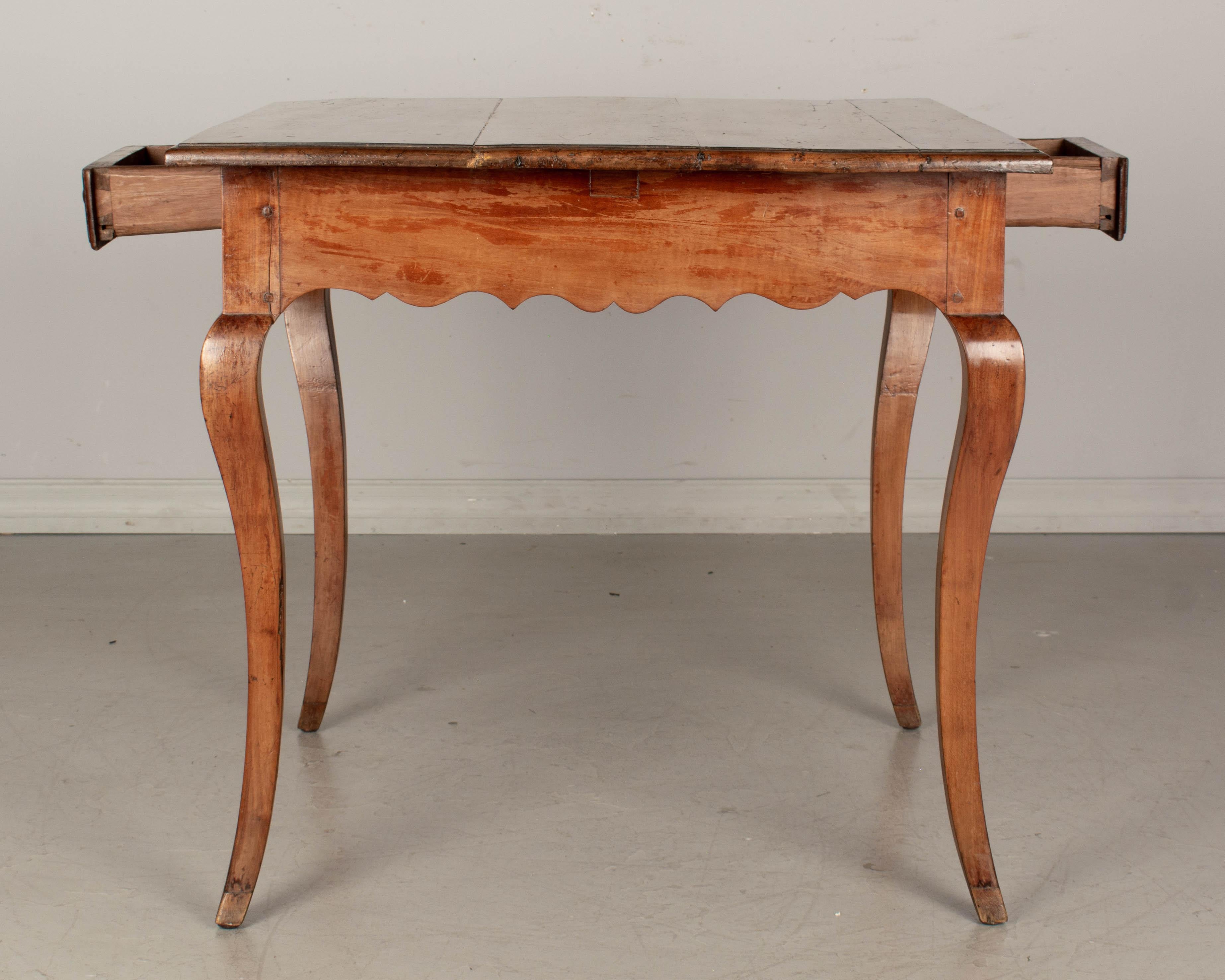 19th Century Louis XV Style Country French Side Table For Sale 2