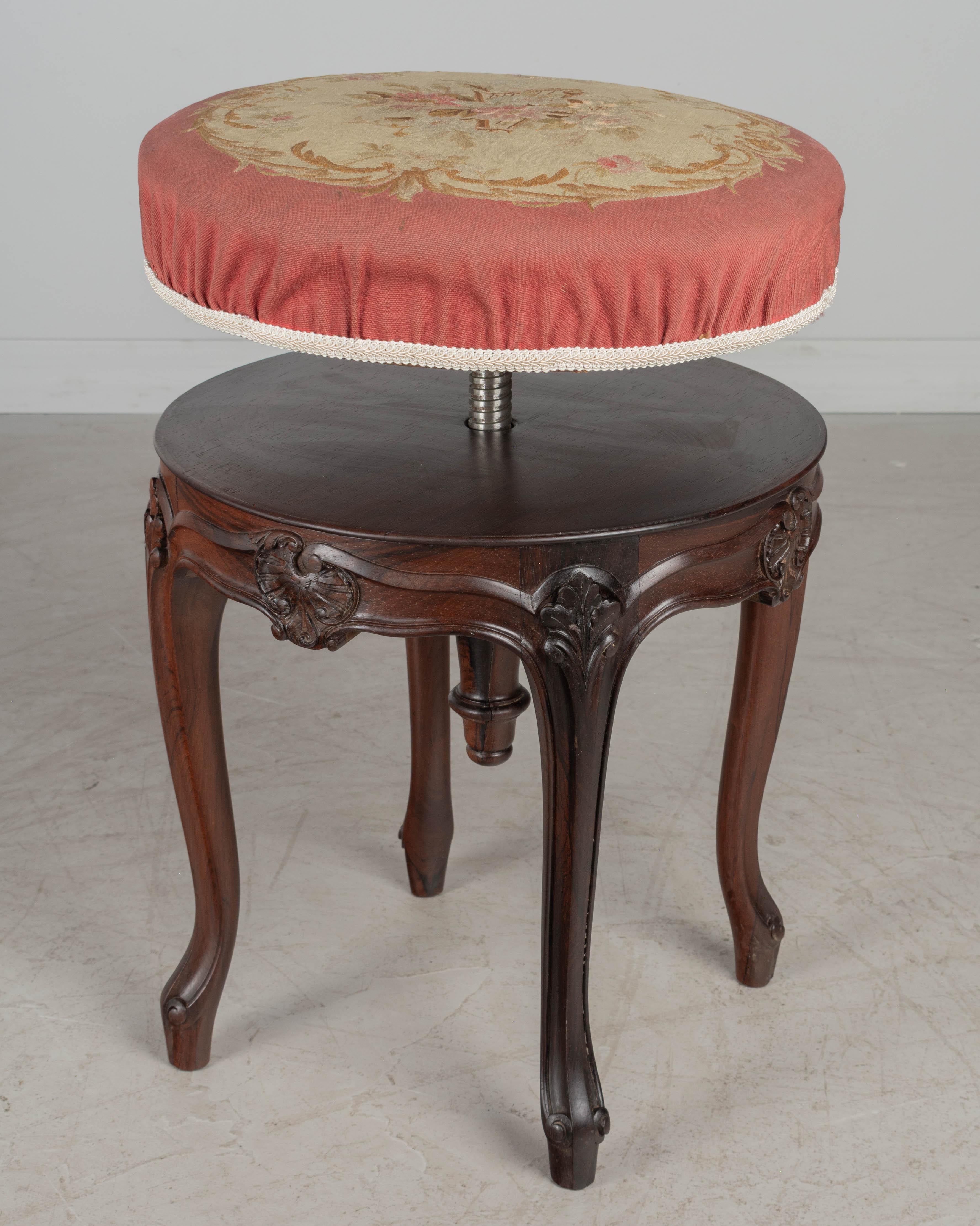 19th Century Louis XV Style French Adjustable Stool For Sale 1