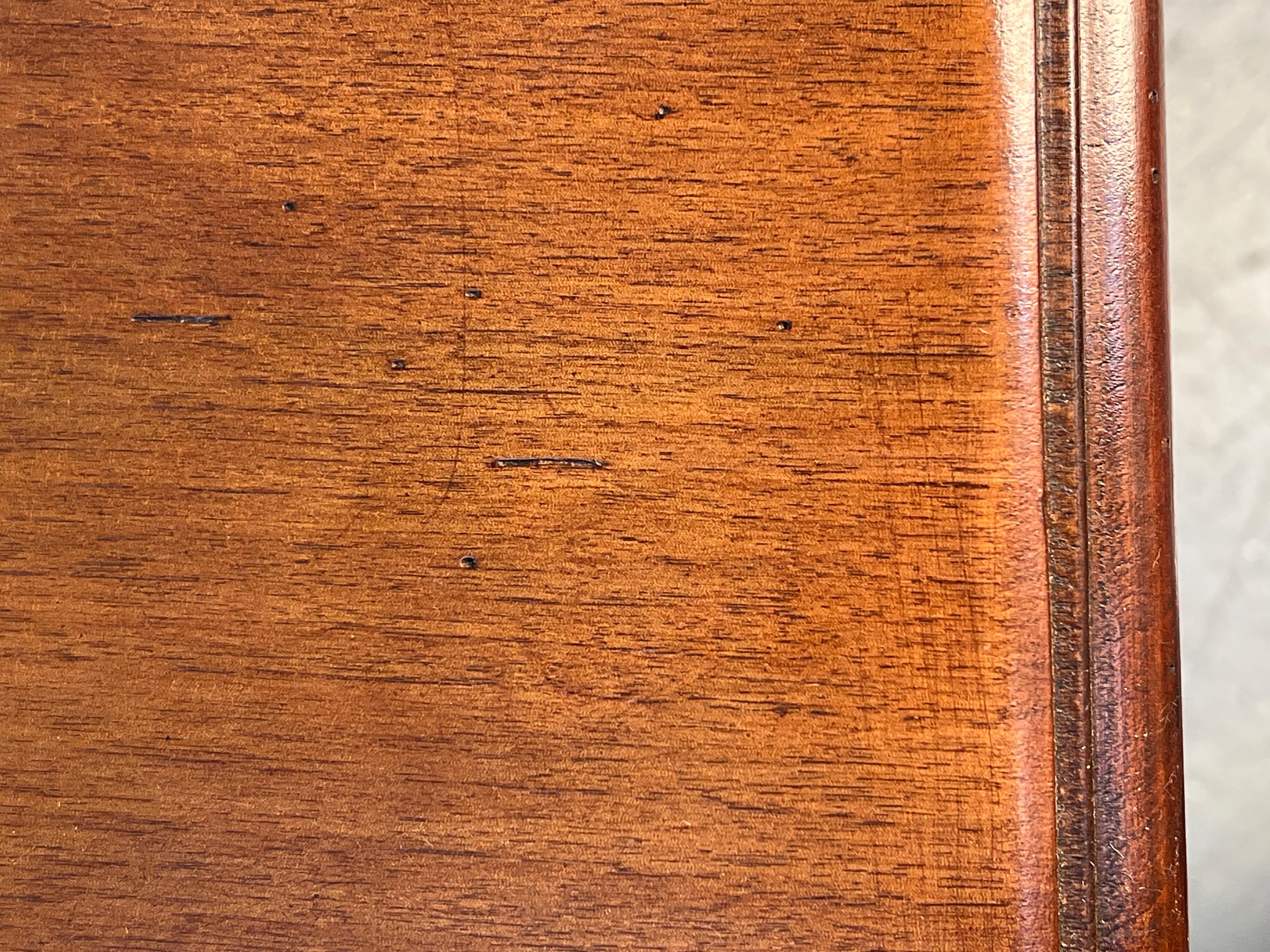 Buffet francés estilo Luis XV del siglo XIX en venta 4
