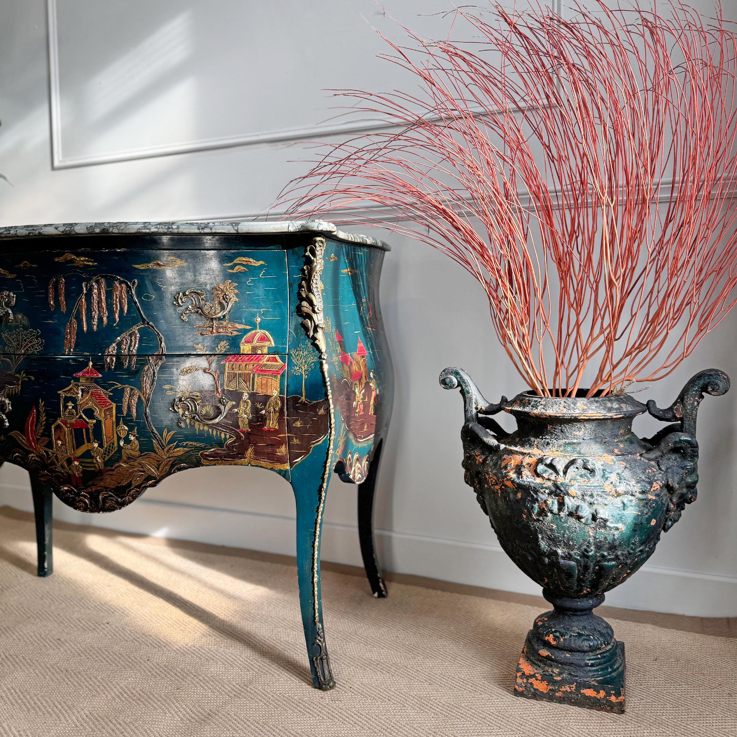 19th Century Louis XV Style French Dark Ocean Blue Chinoiserie Commode For Sale 2