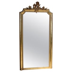 Miroir doré de style Louis XV du 19e siècle