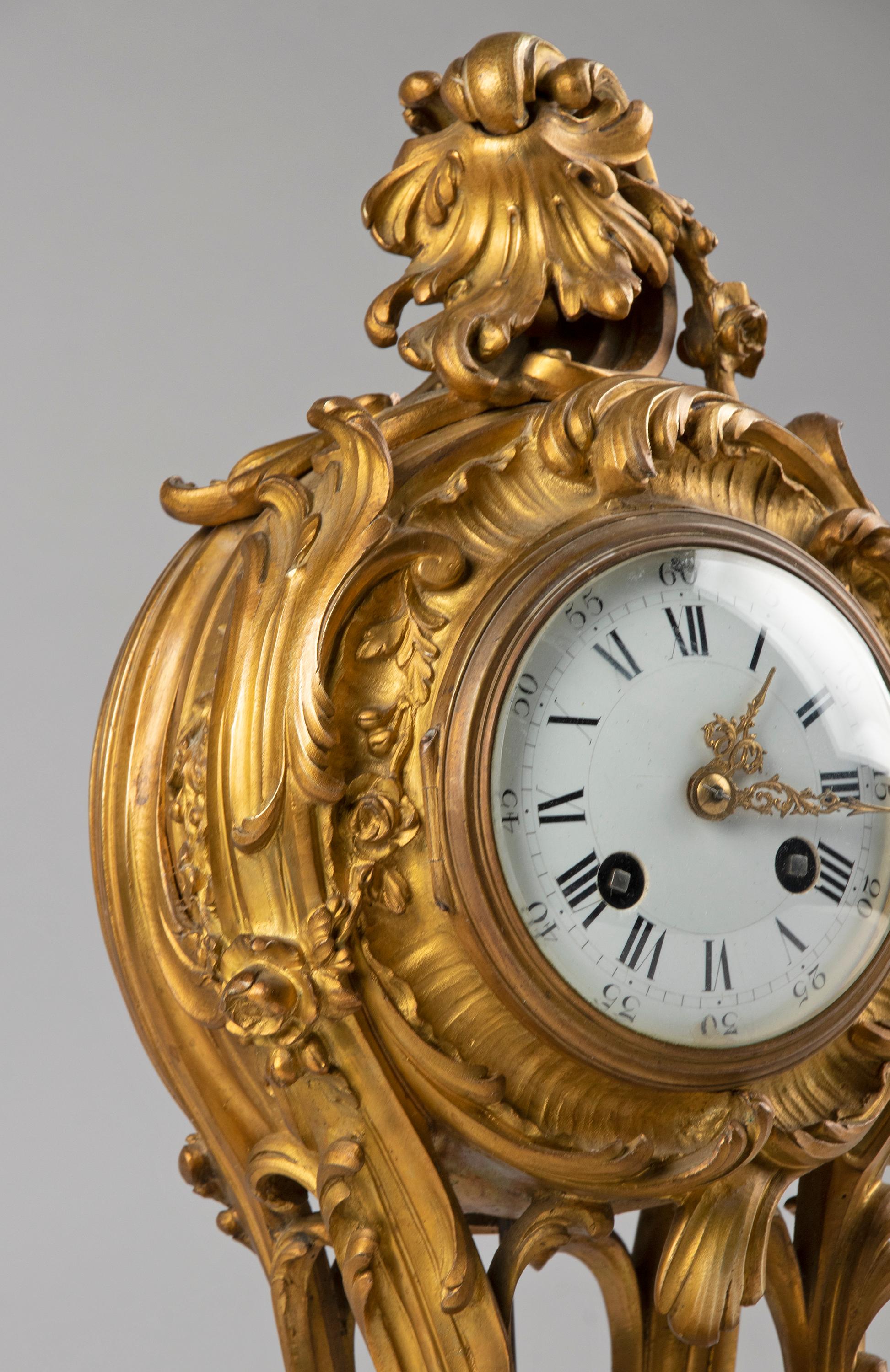 19th Century Louis XV Style Gilt Bronze Pendule Clock For Sale 5