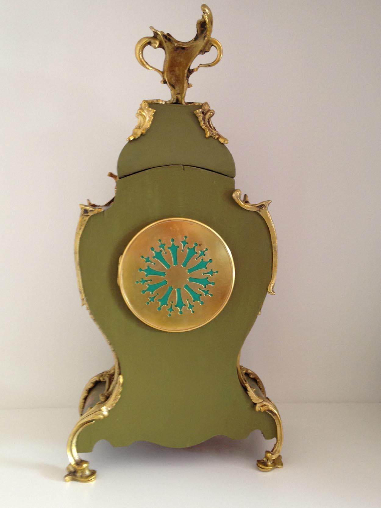 Louis XV Style Green Floral Decorated Mantel Clock, circa 1830 2