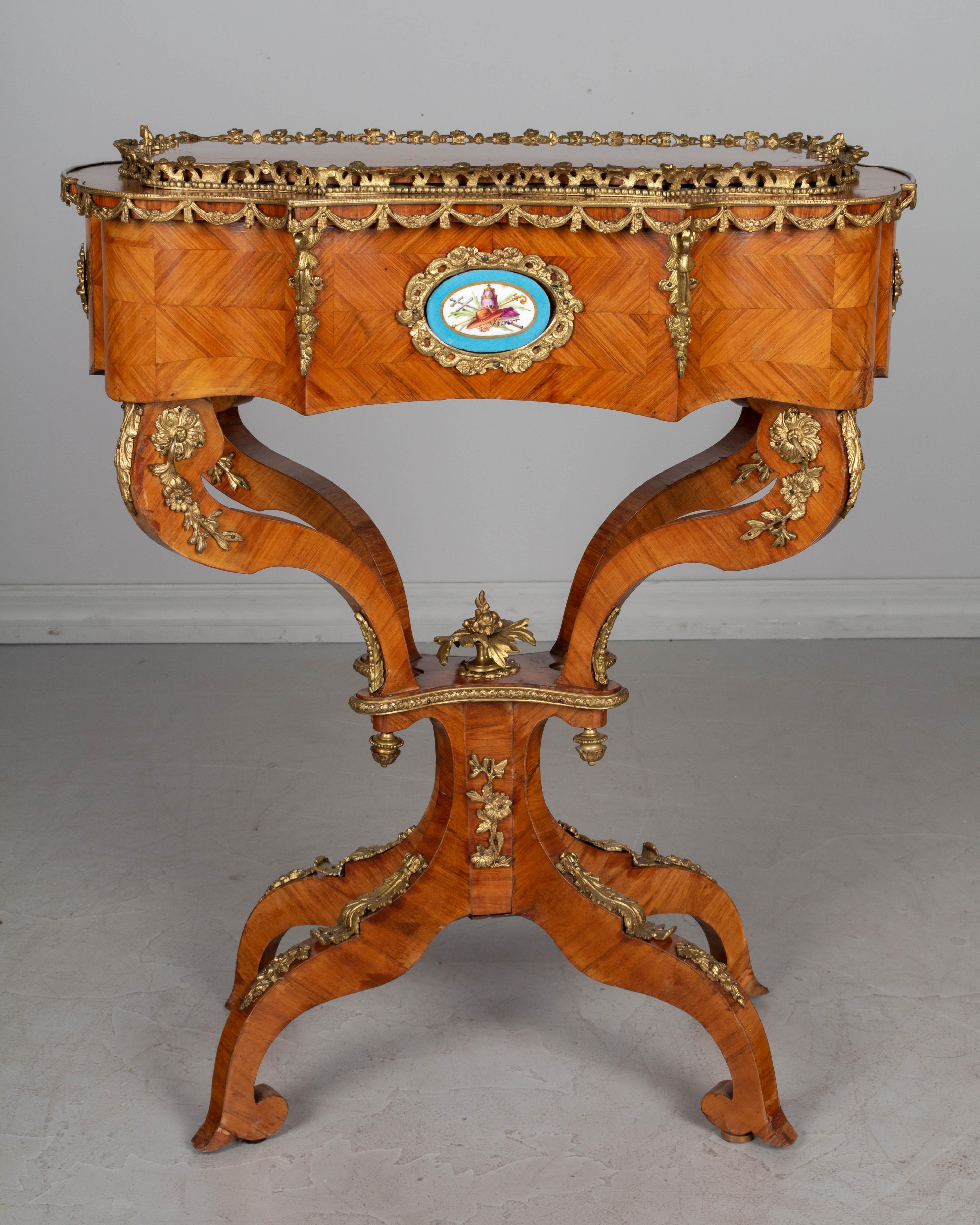 19th Century Louis XV Style Jardinière or Plant Stand In Good Condition For Sale In Winter Park, FL