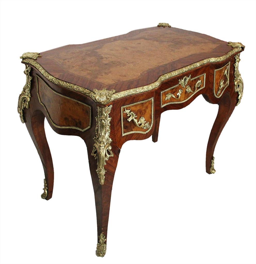 19th Century Louis XV Style Lady's Desk in Rosewood and Burl For Sale 1