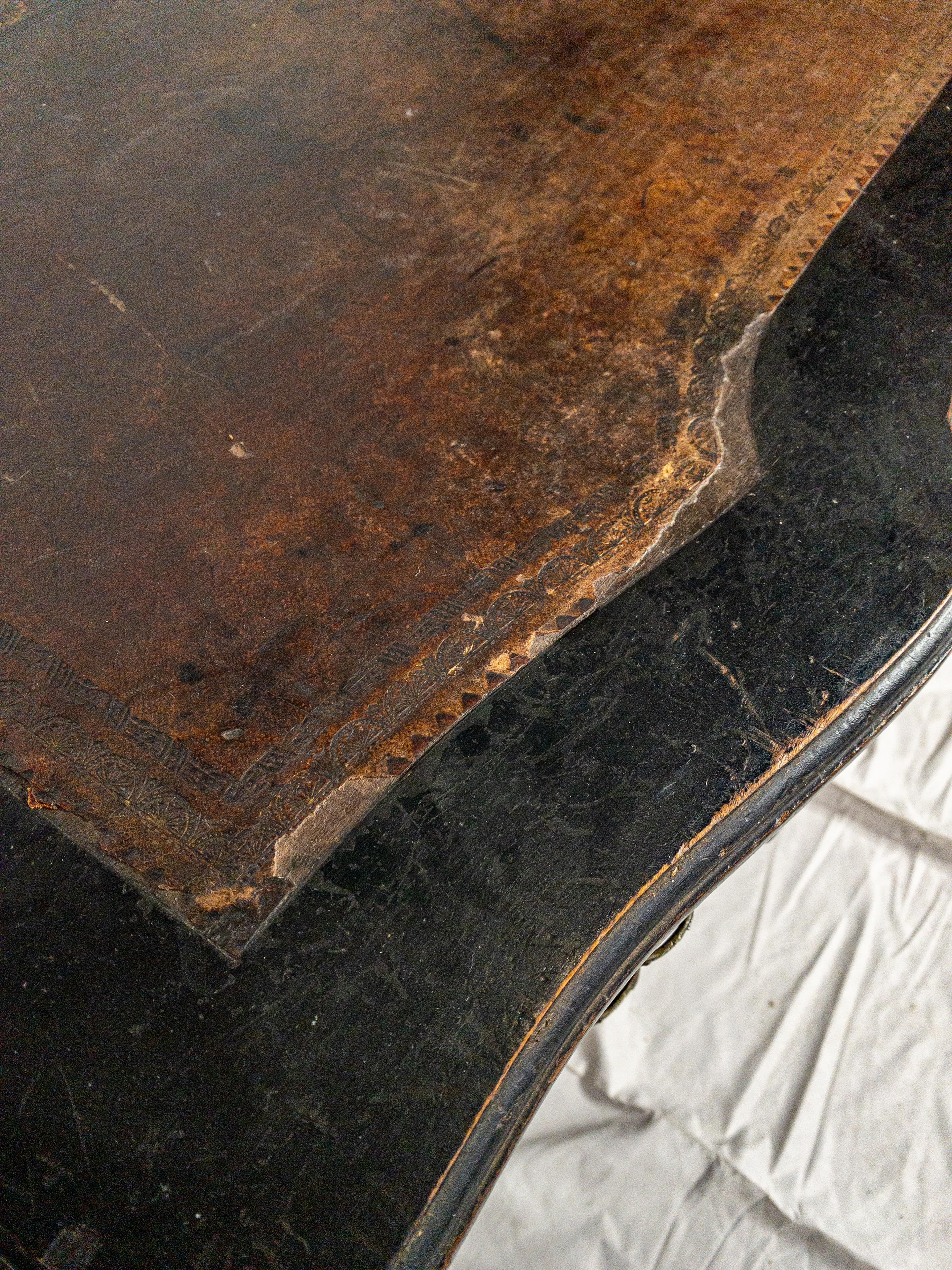 19th Century Louis XV Style Leather Top French Desk For Sale 9