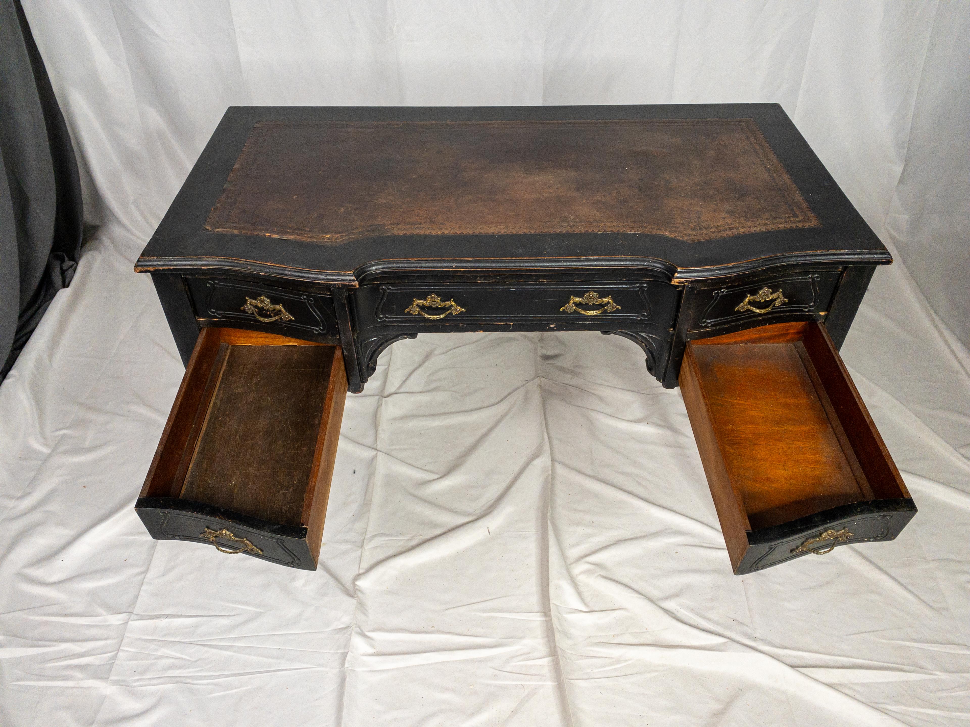 19th Century Louis XV Style Leather Top French Desk For Sale 4
