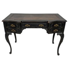 Bureau français de style Louis XV du 19ème siècle avec dessus en cuir