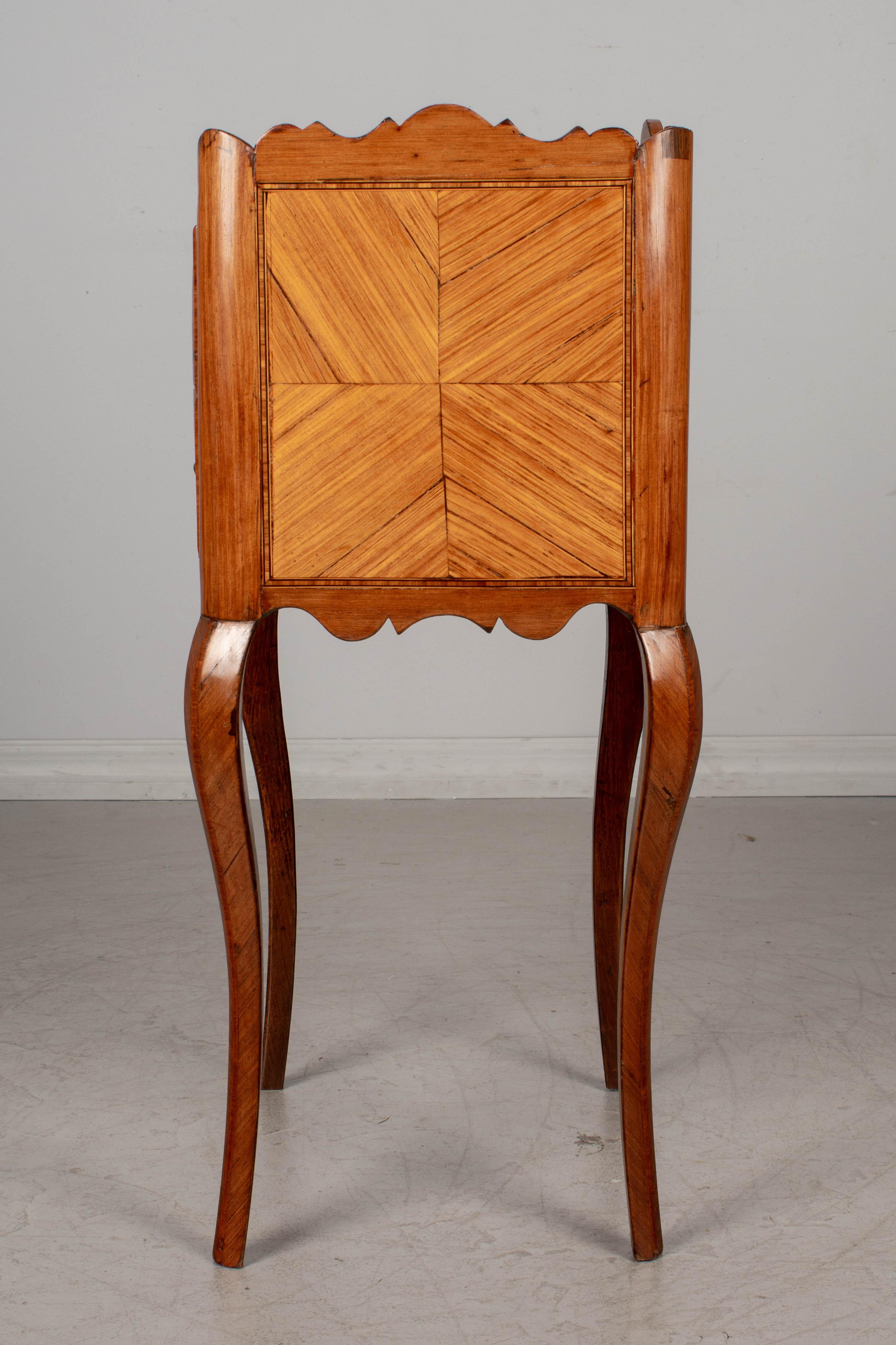 19th Century Louis XV Style Marquetry Side Table For Sale 1