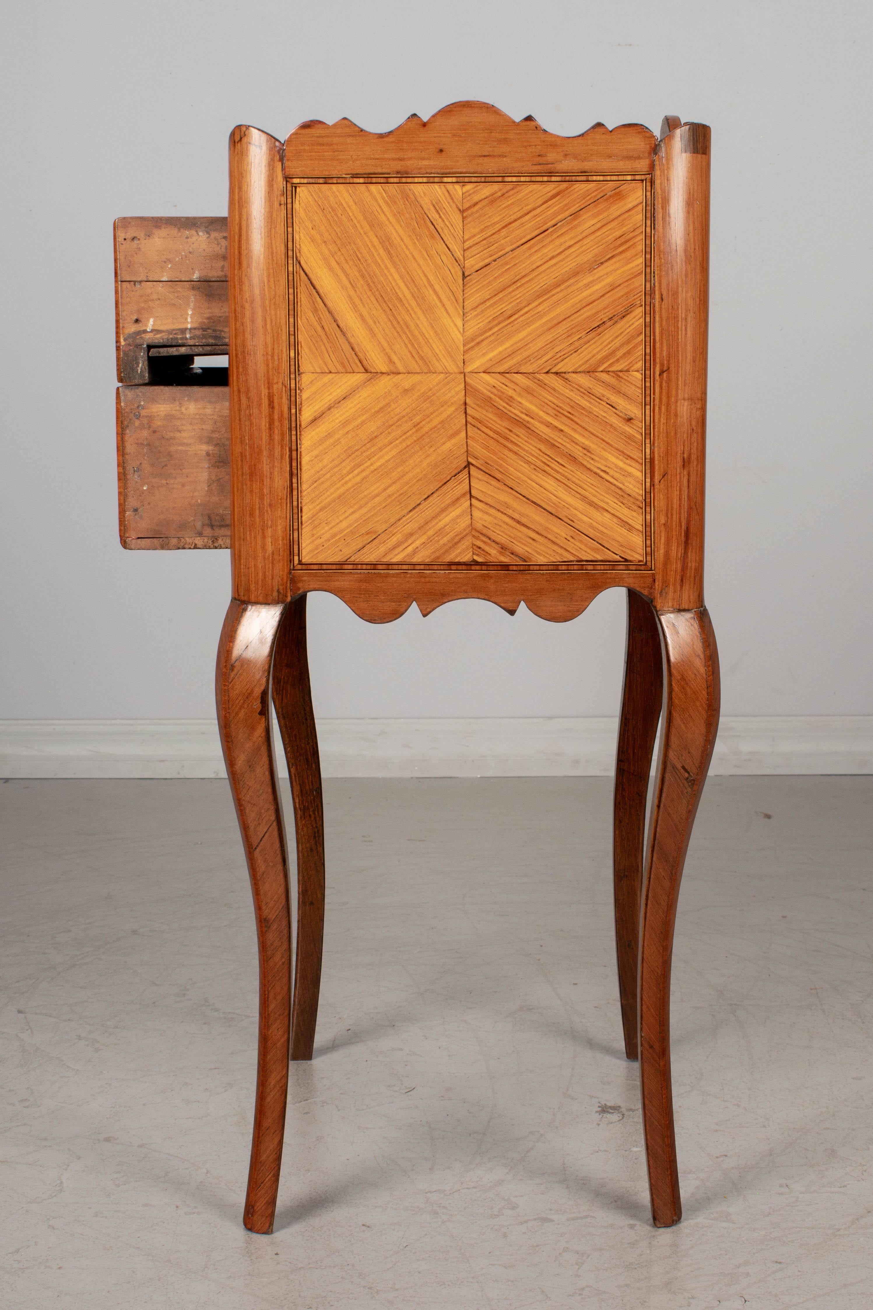 19th Century Louis XV Style Marquetry Side Table For Sale 2
