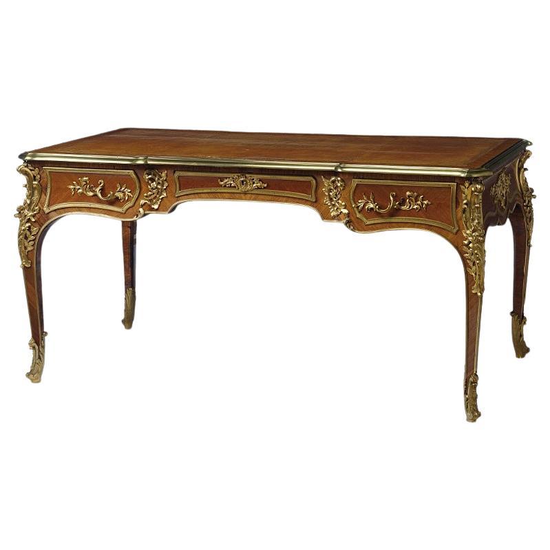 Assiette de bureau de style Louis XV du 19ème siècle montée en bronze doré de la Maison Krieger en vente