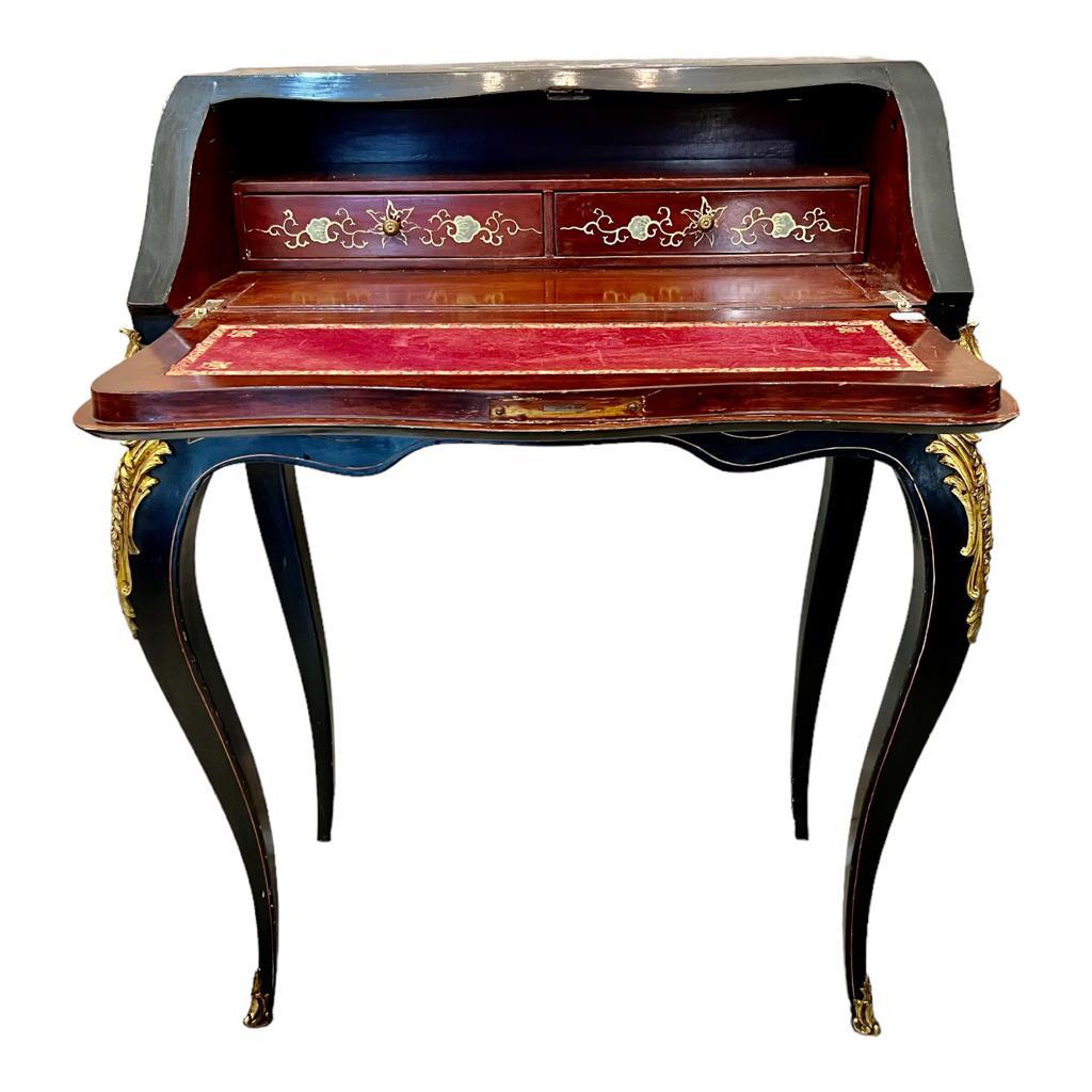 Bureau à rabat de style Louis XV du 19ème siècle en laque de Coromandel  Bon état - En vente à NICE, FR