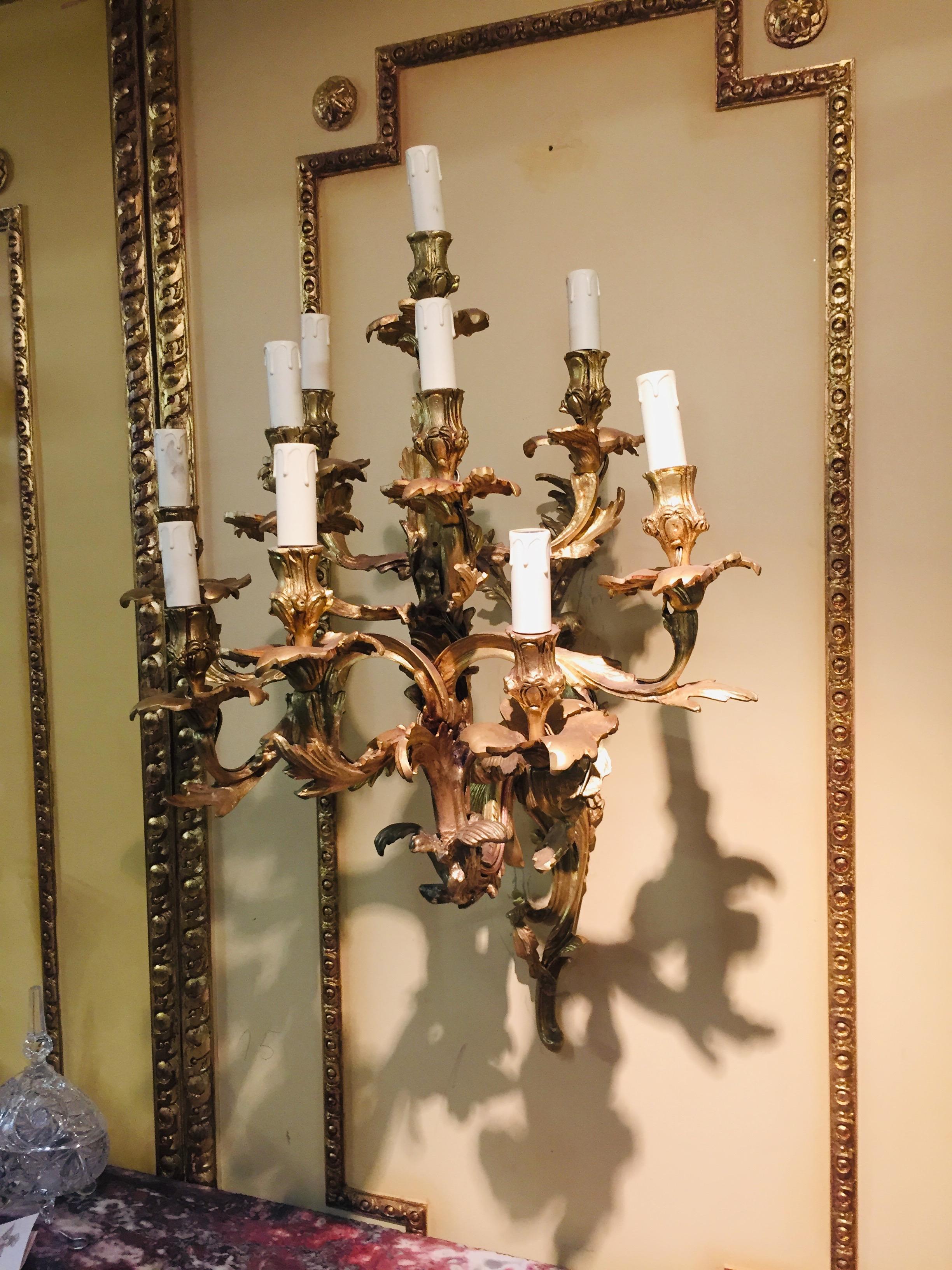 19th Century Louis XV Style Ten-Lighted Luminaire Wall Light Bronze Gilt For Sale 2