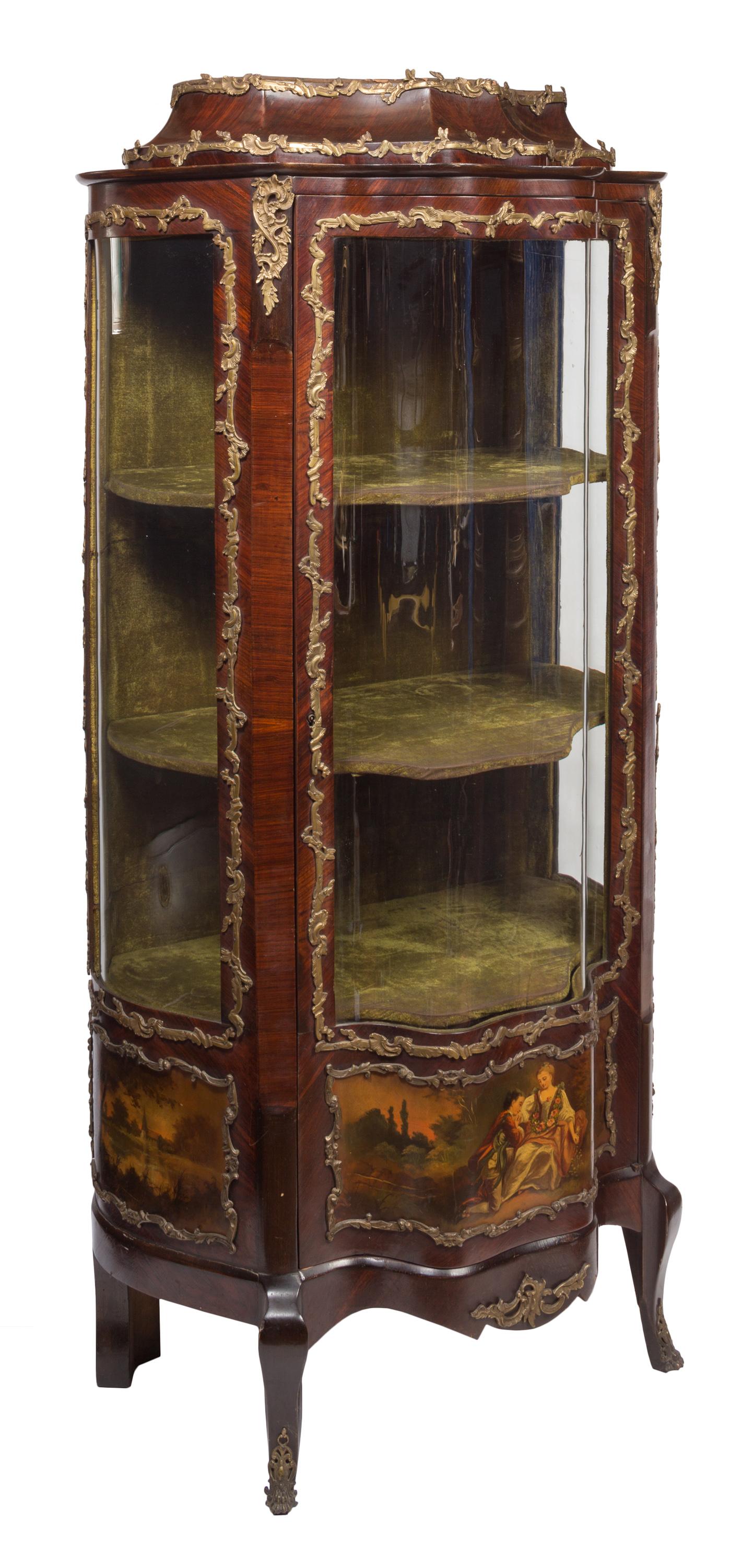 Vernis Martin-Bomber-Vitrine im Louis-XV-Stil des 19. Jahrhunderts mit Serpentinenglas (Louis XV.) im Angebot