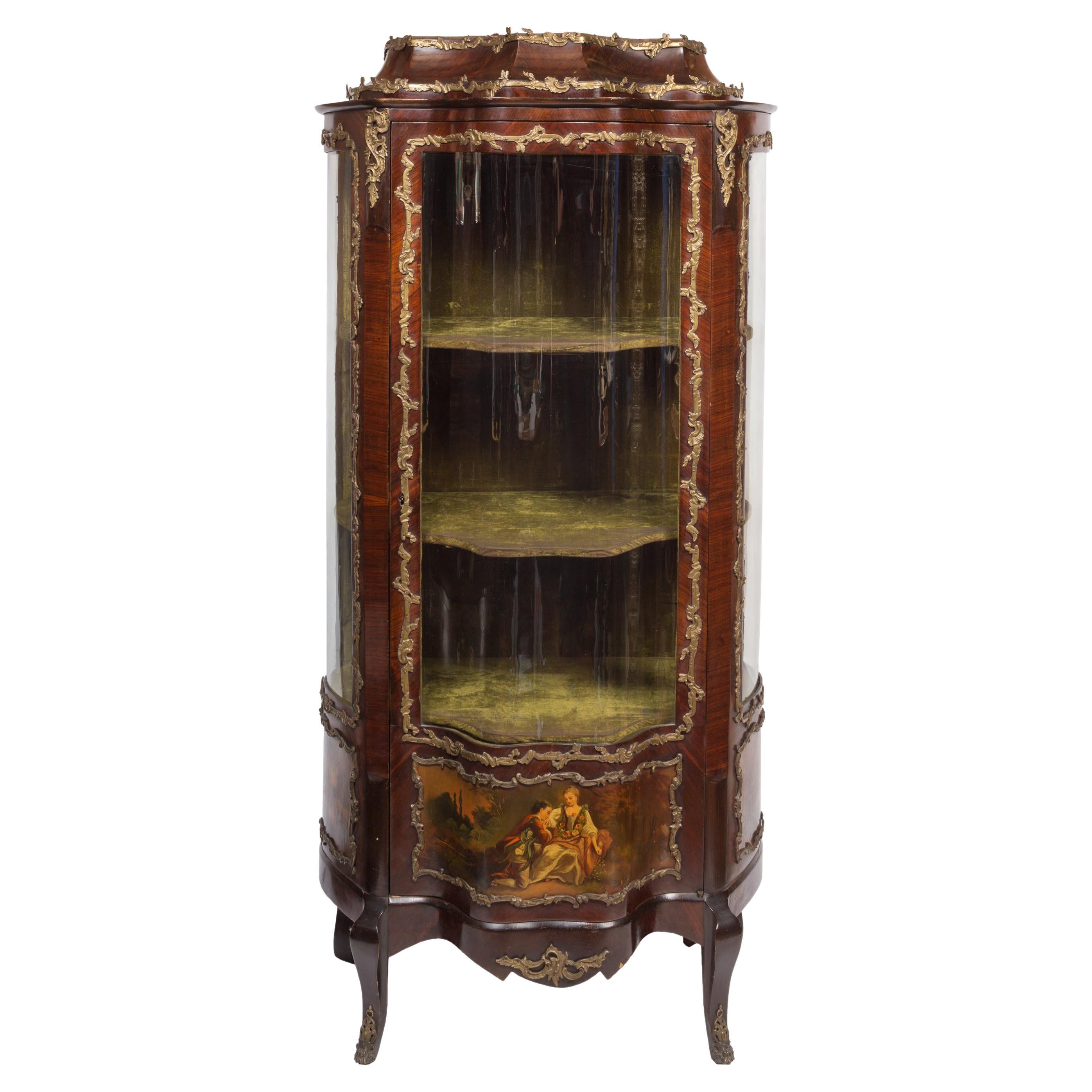 19th Century Louis XV Style Vernis Martin Bombe Vitrine with Serpentine Glass