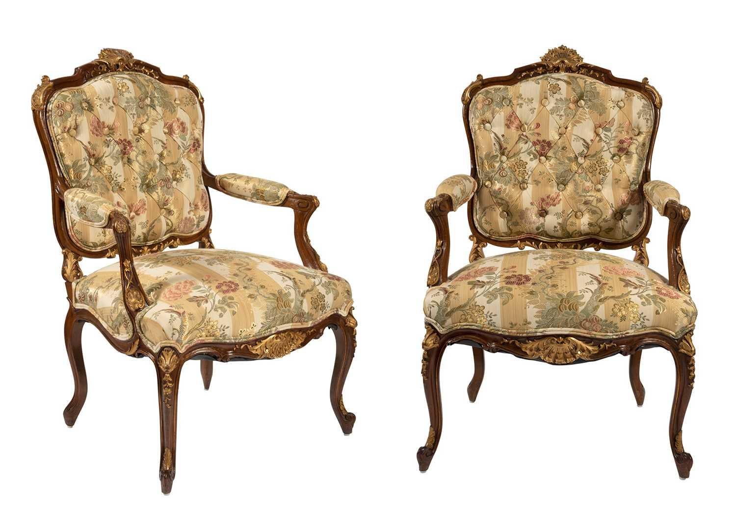 19th Century Louis XV Style Walnut Framed Pair French Bergères / Armchairs For Sale 4