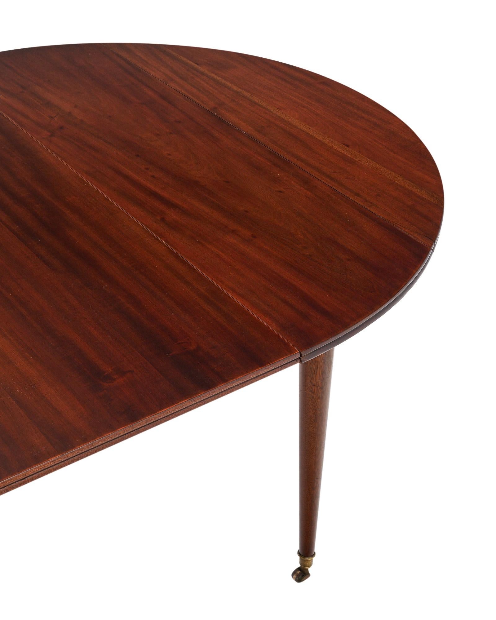 Milieu du XIXe siècle Table de salle à manger ancienne Louis XVI du 19e siècle en vente