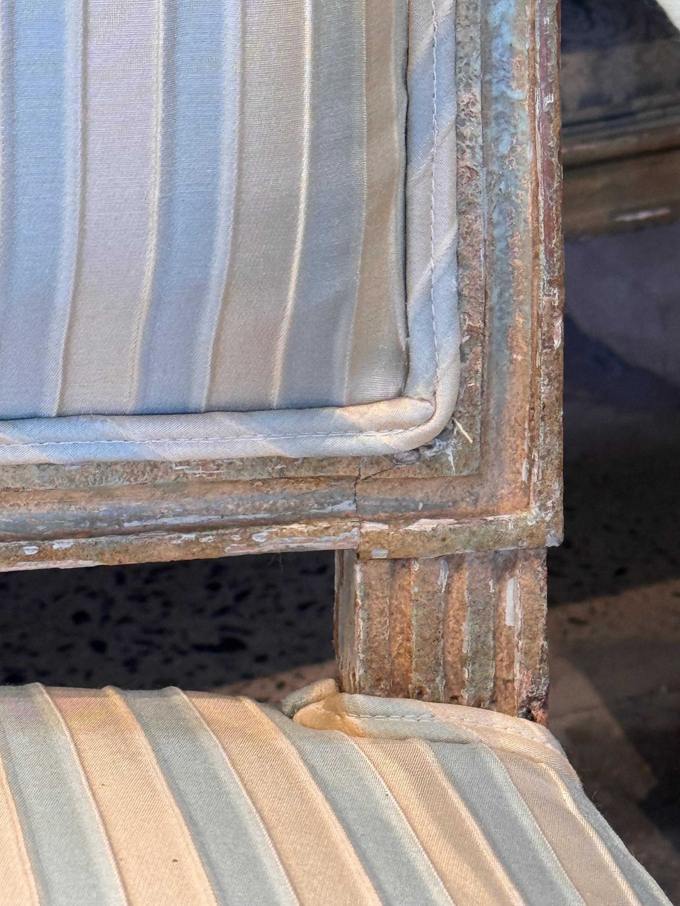 Louis XVI.-Sessel aus dem 19. Jahrhundert im Angebot 1