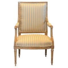 Fauteuil Louis XVI du 19ème siècle