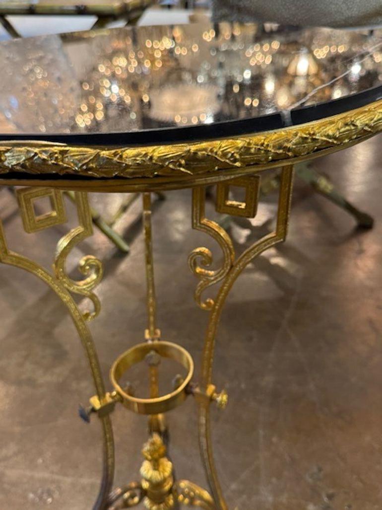 Mesa Luis XVI del siglo XIX de bronce y mármol negro en venta 2