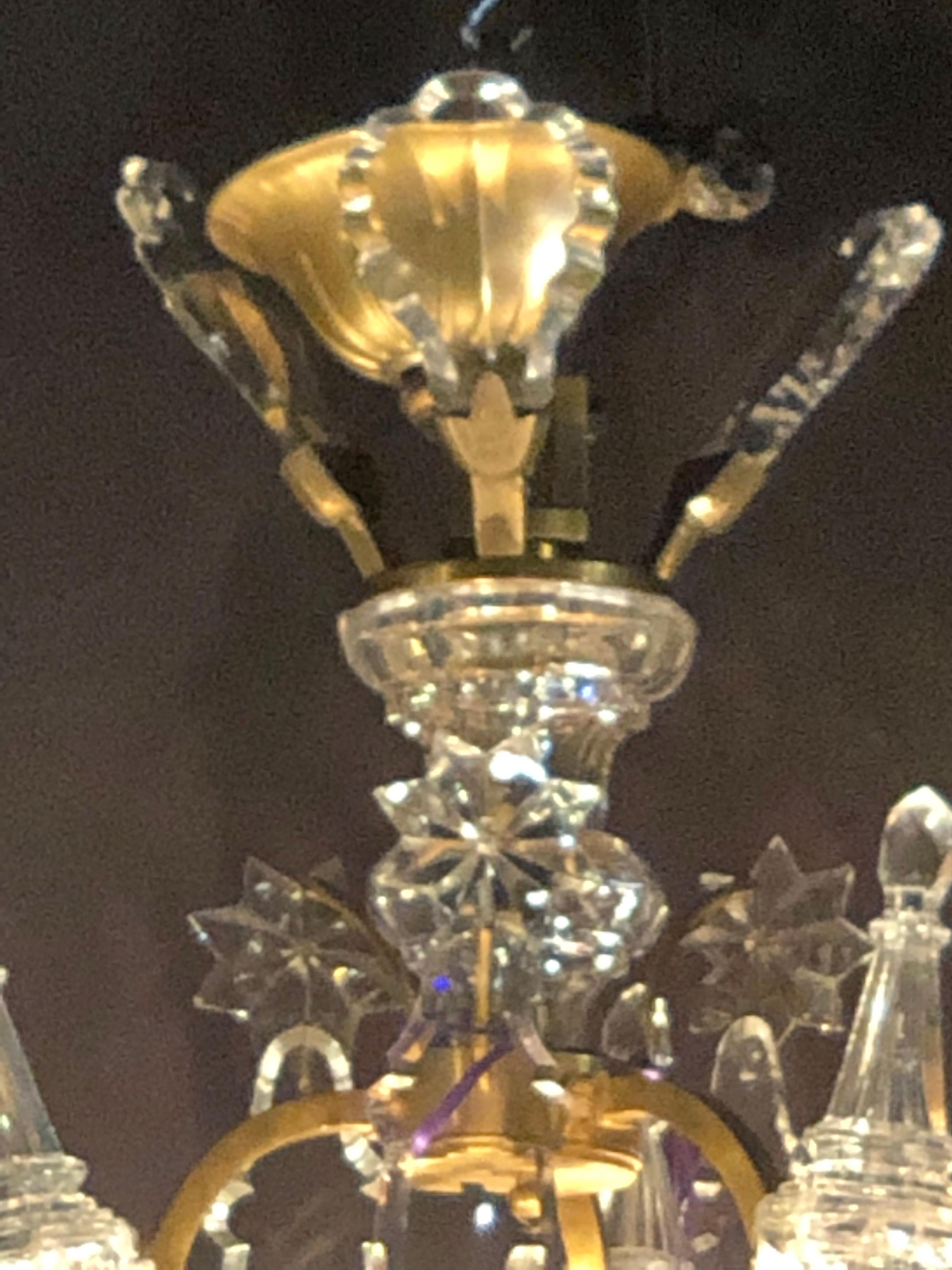 Palastkronleuchter aus Bronze und großem Kristall aus dem 19. Jahrhundert  im Angebot 9